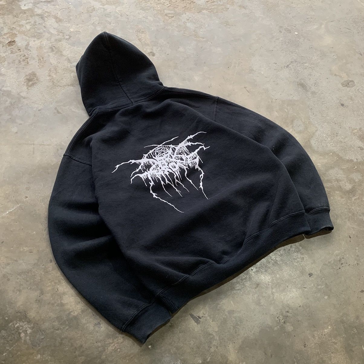 Band Tees RARE DARKTHRONE transilvanian hunger 00s Size US M / EU 48-50 / 2 - 5 Thumbnail
