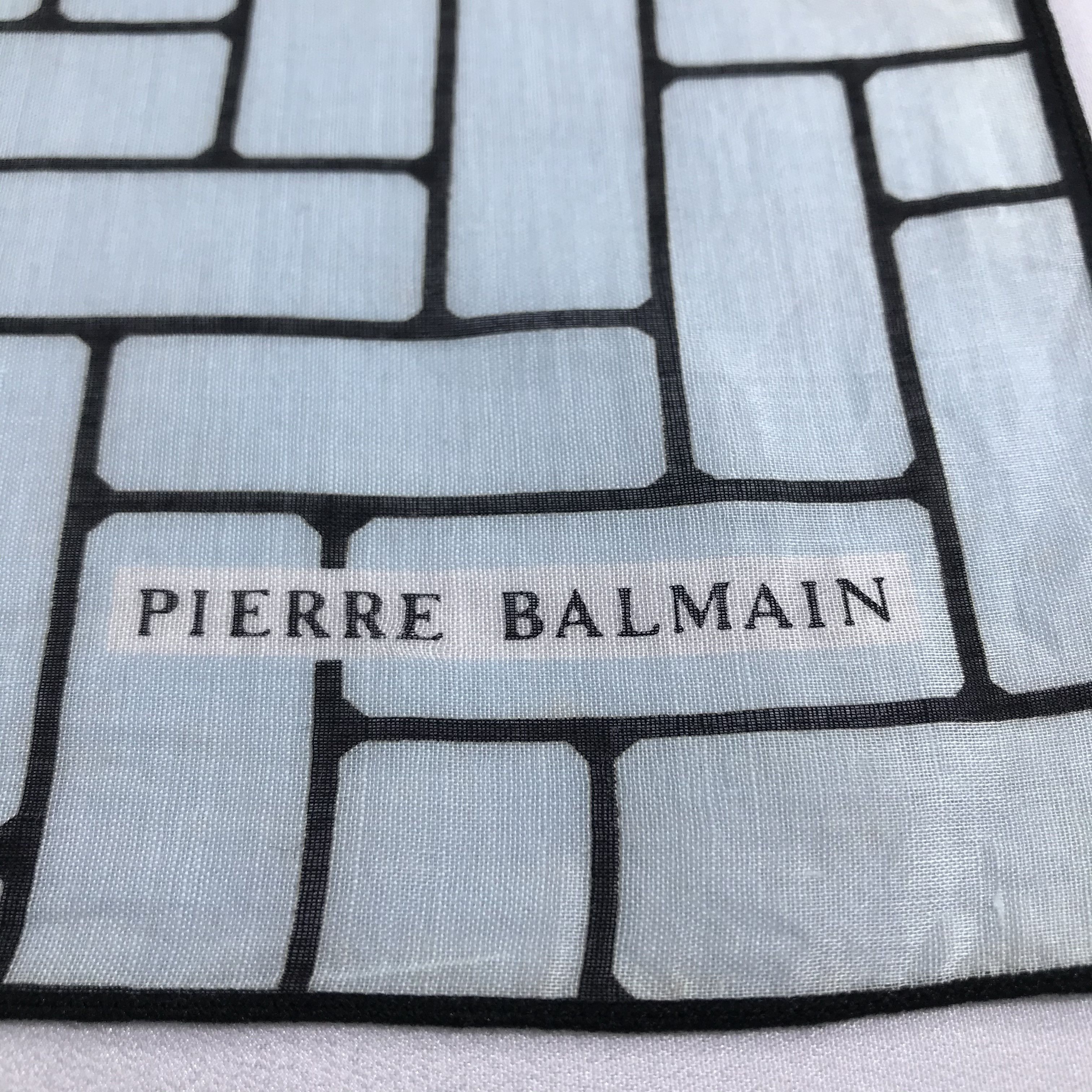 Pierre Balmain Pierre Balmain Handkerchief Neckerchief Bandana H1071 Size ONE SIZE - 3 Thumbnail
