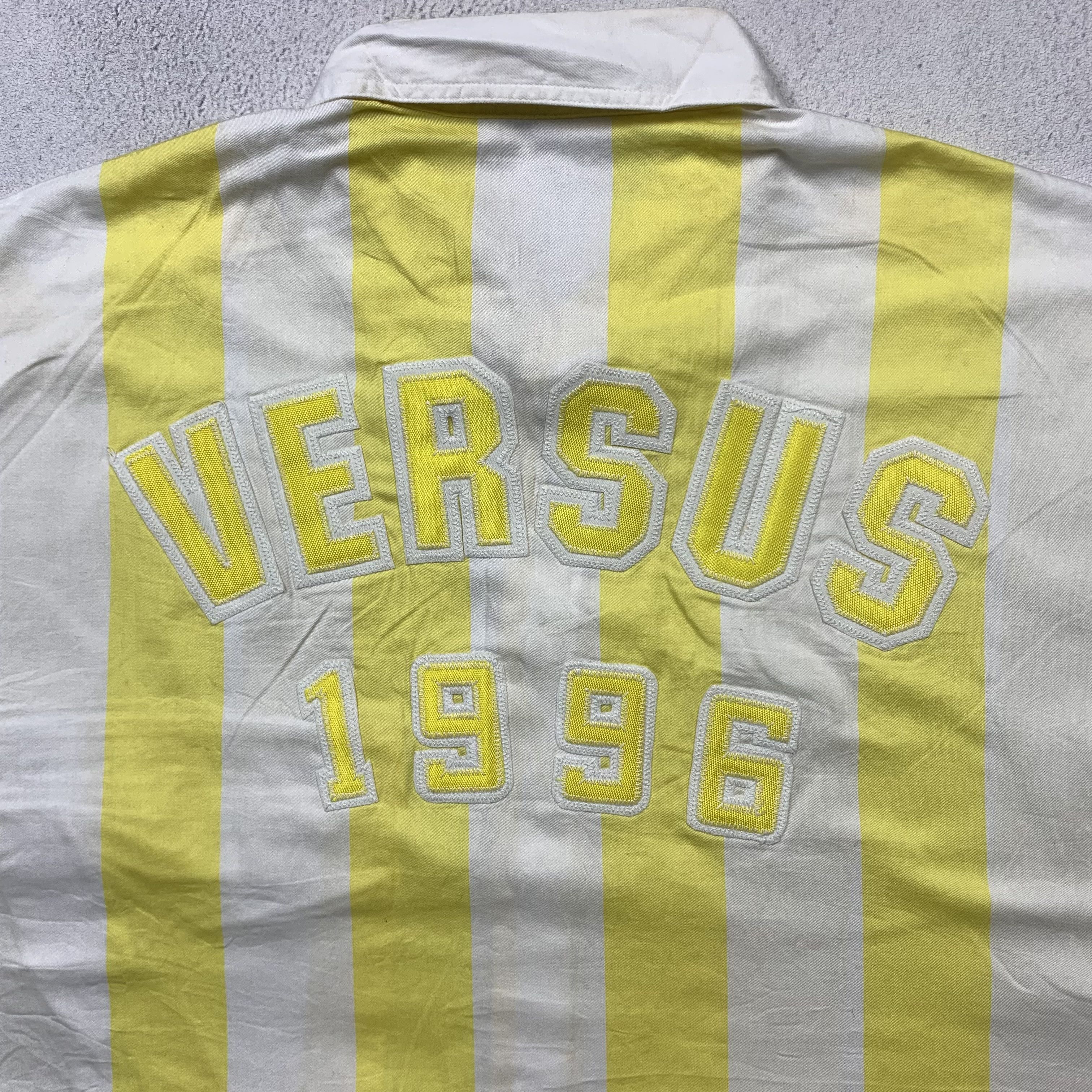 Versace VERSUS Gianni Versace Shirt Size US M / EU 48-50 / 2 - 3 Thumbnail