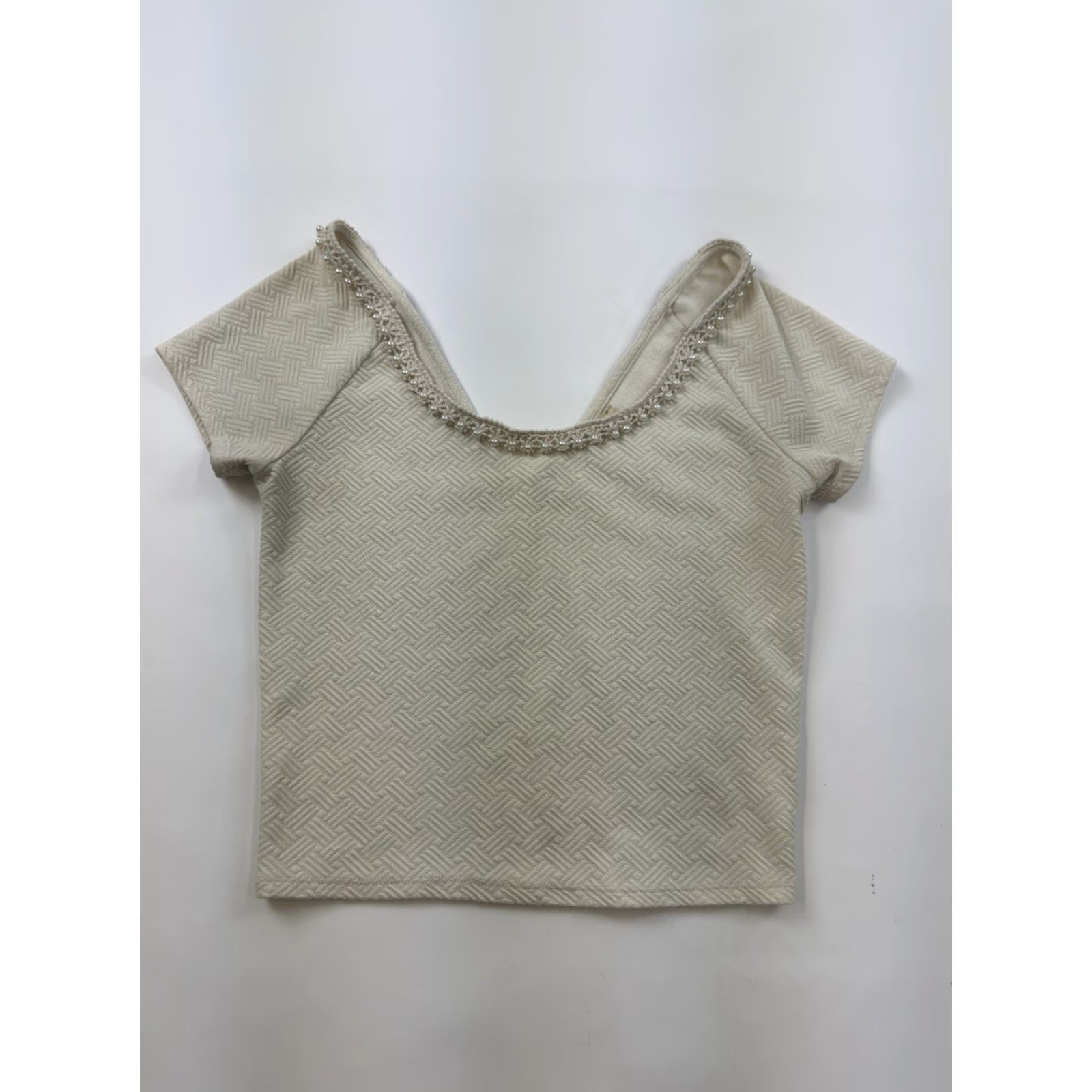 Vintage Coincidence & Chance Crop Top Women's M Beige Ivory Faux Pearl Neckline Cap Sleeve Short Sleeve Cropped Blouse Shirt Mens? No, women. Size M / US 6-8 / IT 42-44 - 2 Thumbnail