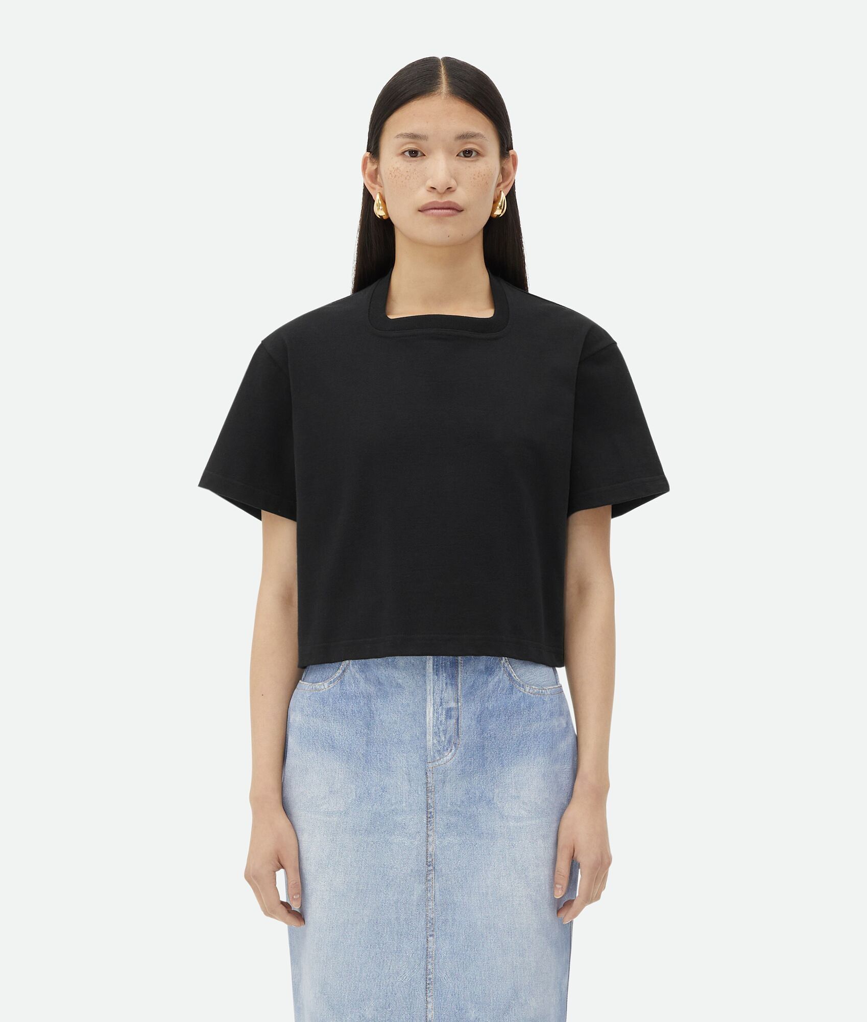 Bottega Veneta o1bcso1str0225 Relaxed Fit Heavy Jersey T-Shirt in Black Size S / US 4 / IT 40 - 1 Thumbnail