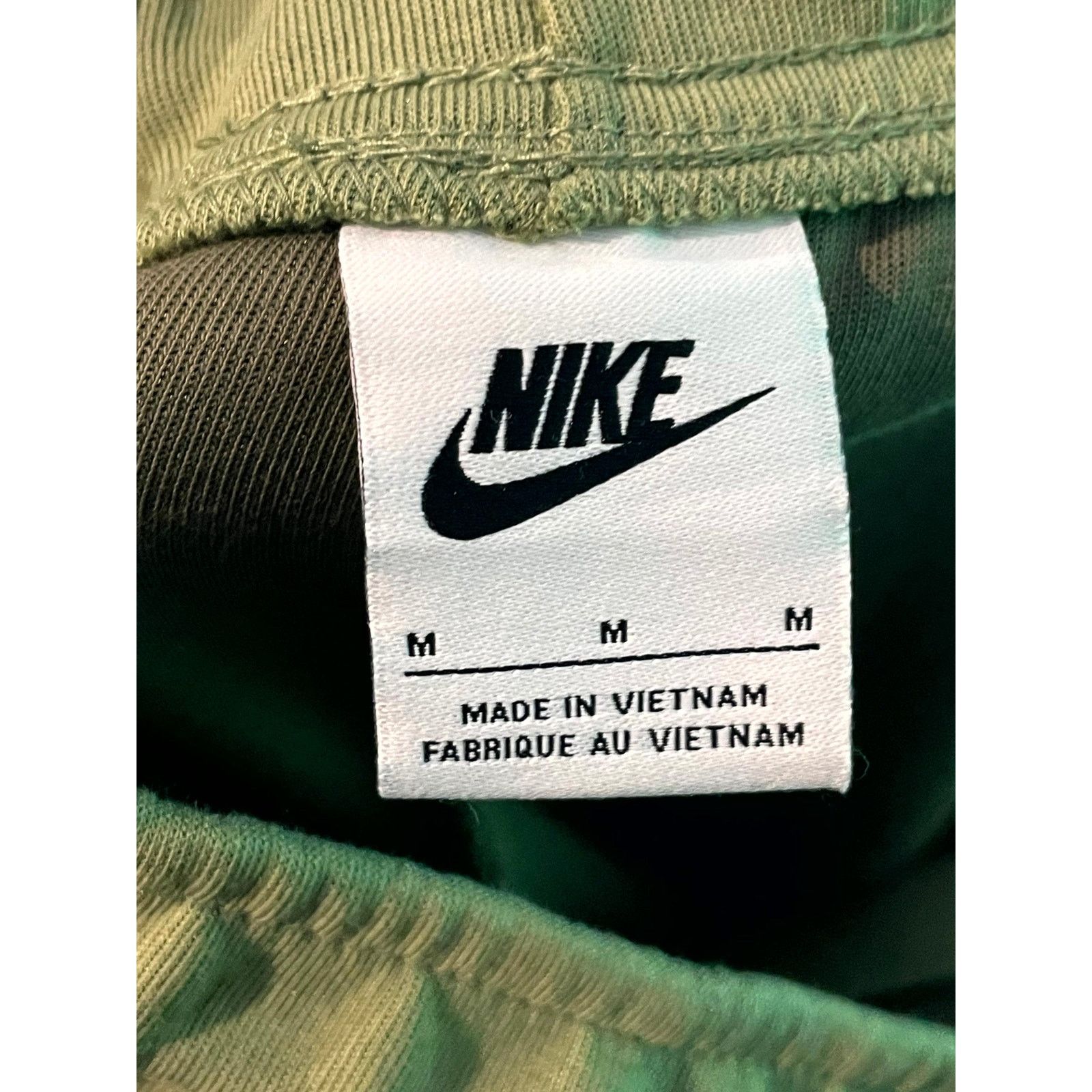 Nike Nike Green & Olive Sweatpants Size US 32 / EU 48 - 3 Thumbnail
