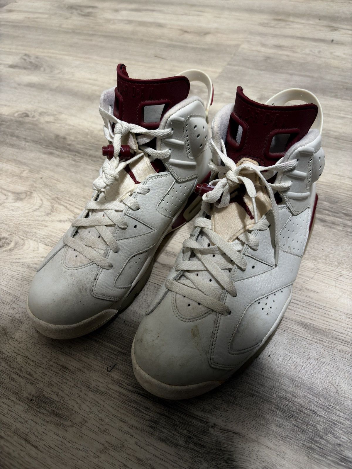 Jordan Brand jordan 6 maroon - size 9.5 Size US 9.5 / EU 42-43 - 2 Thumbnail