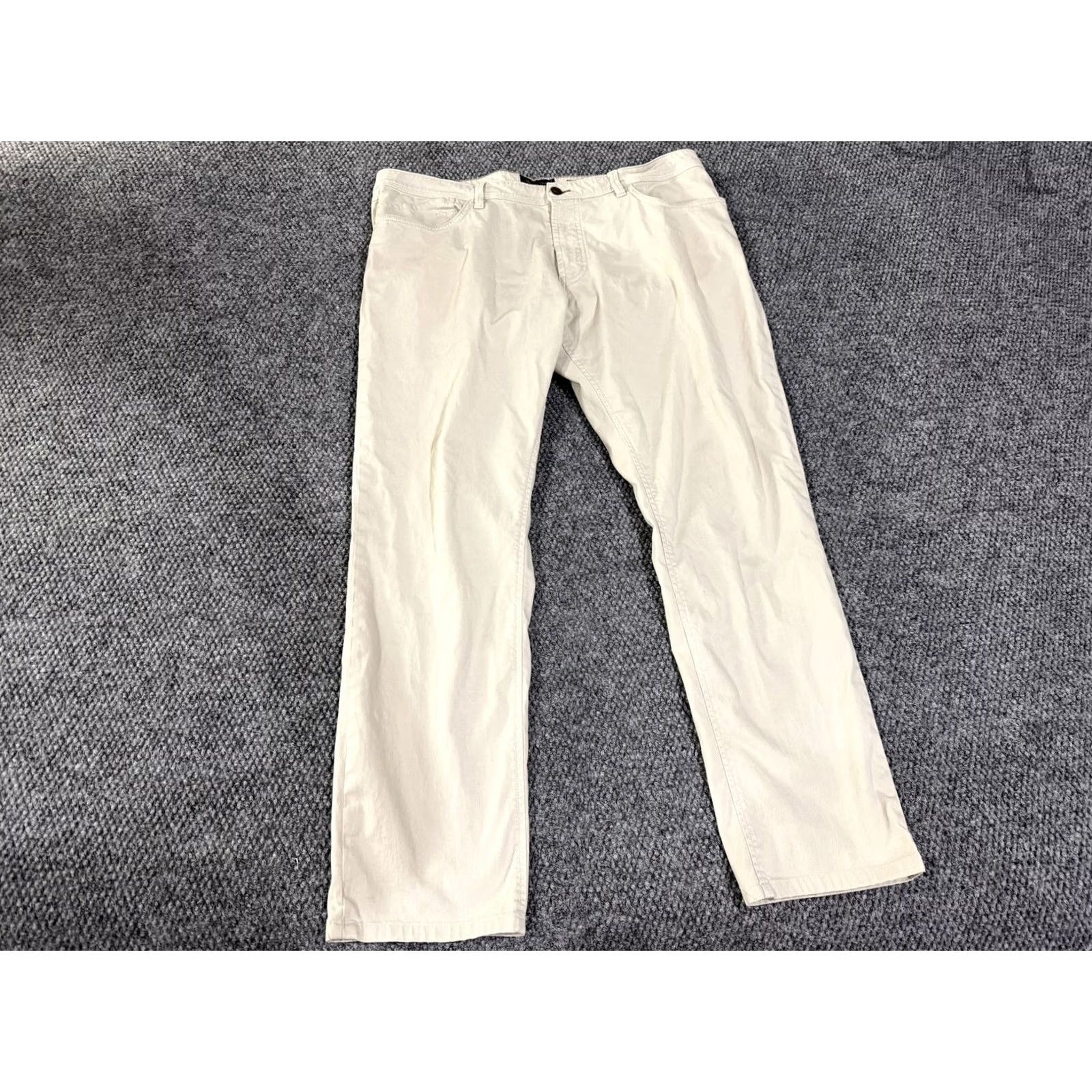 Massimo Dutti Massimo Dutti Jeans Mens 36 White Regular Straight Leg Denim Light Wash Shirt? Size US 36 / EU 52 - 2 Thumbnail