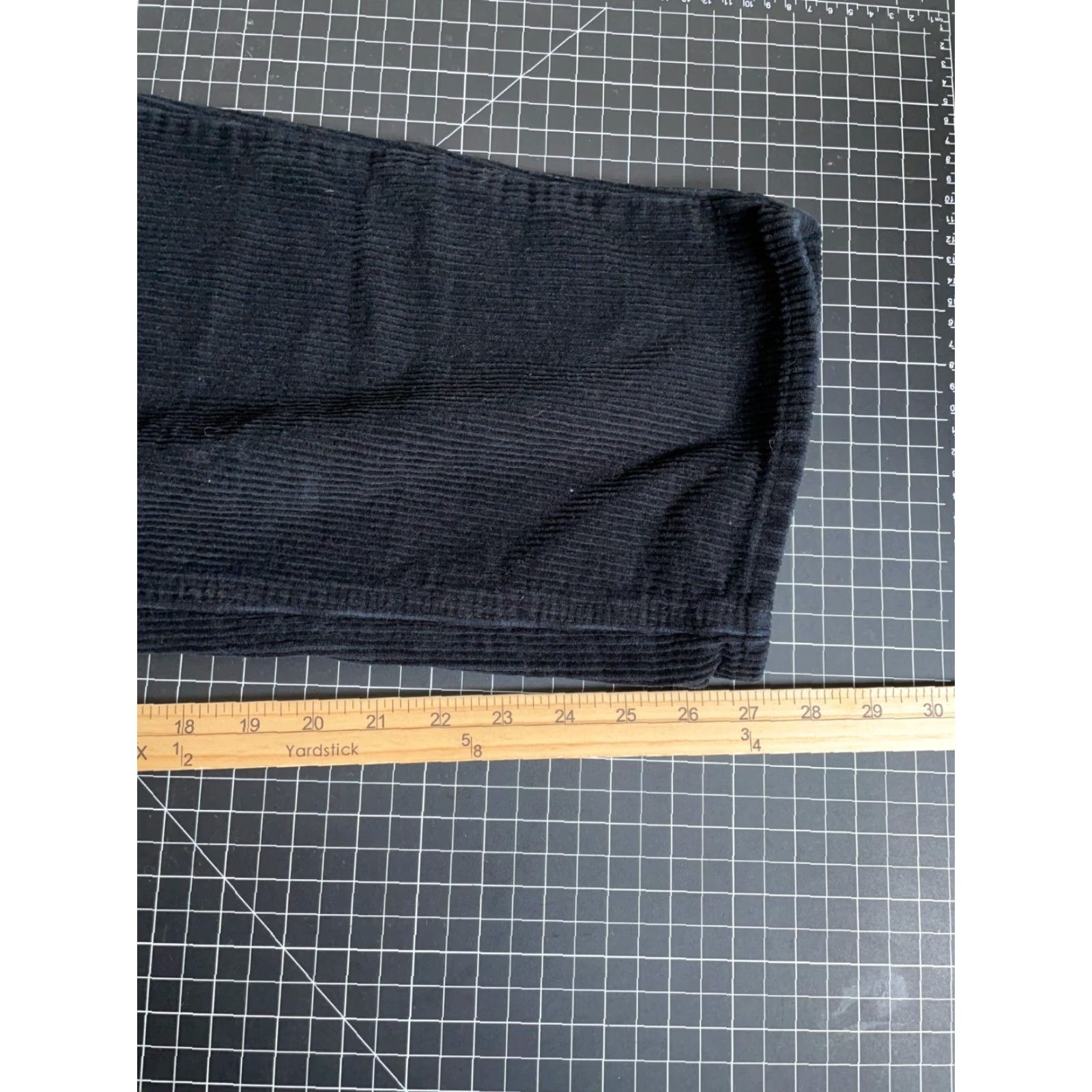 Empyre Empyre Corduroy Pants Mens 33 x 27 Black Straight Leg Relaxed Fit Vintage 90s Theme Skater Rave Casual Chino Pants Size US 33 - 6 Thumbnail