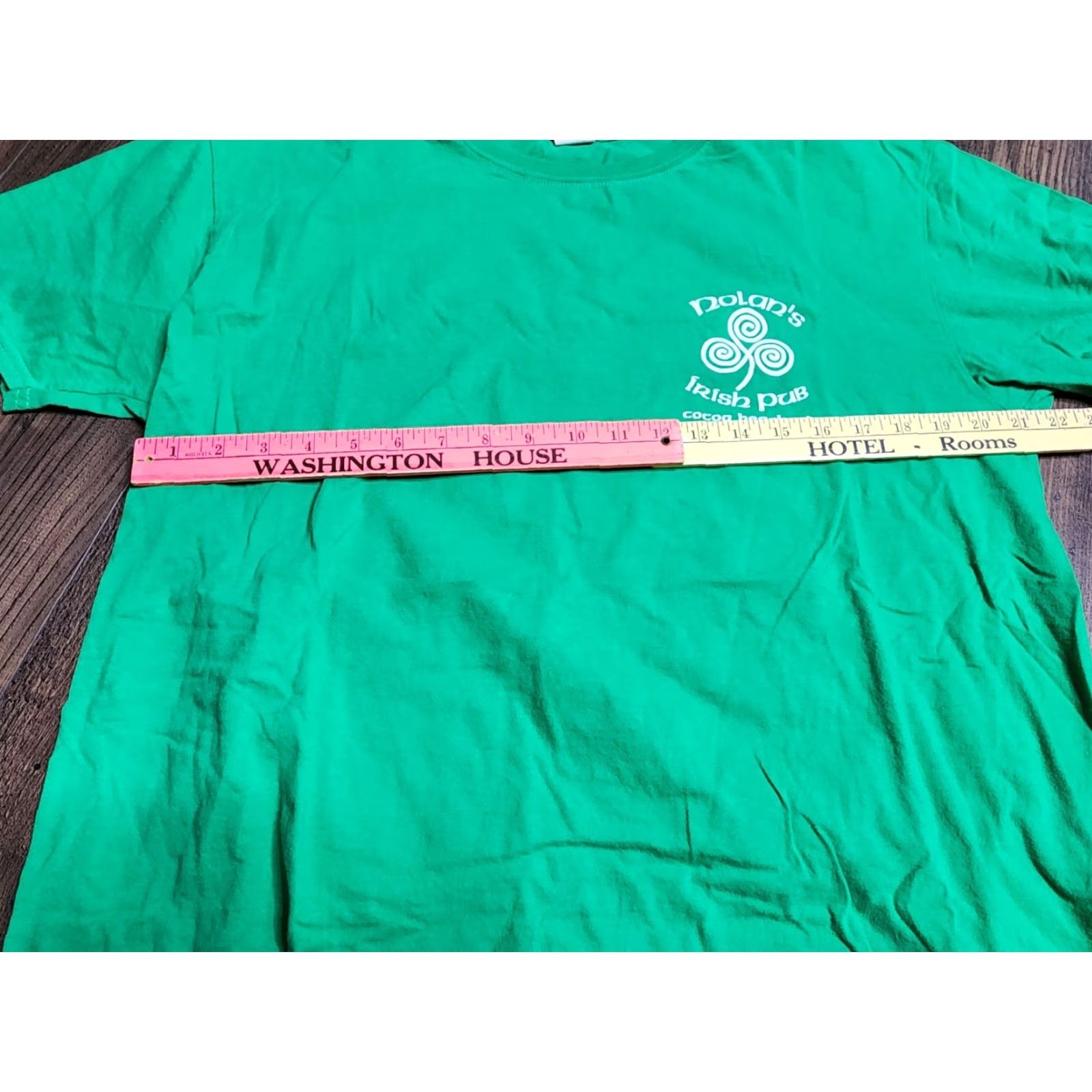 Gildan VINTAGE Gildan Men's XL T-Shirt Double-Sided Pub Brewery Irish Toucan_short Sleeve Green Cotton 2000s Size US XL / EU 56 / 4 - 2 Thumbnail