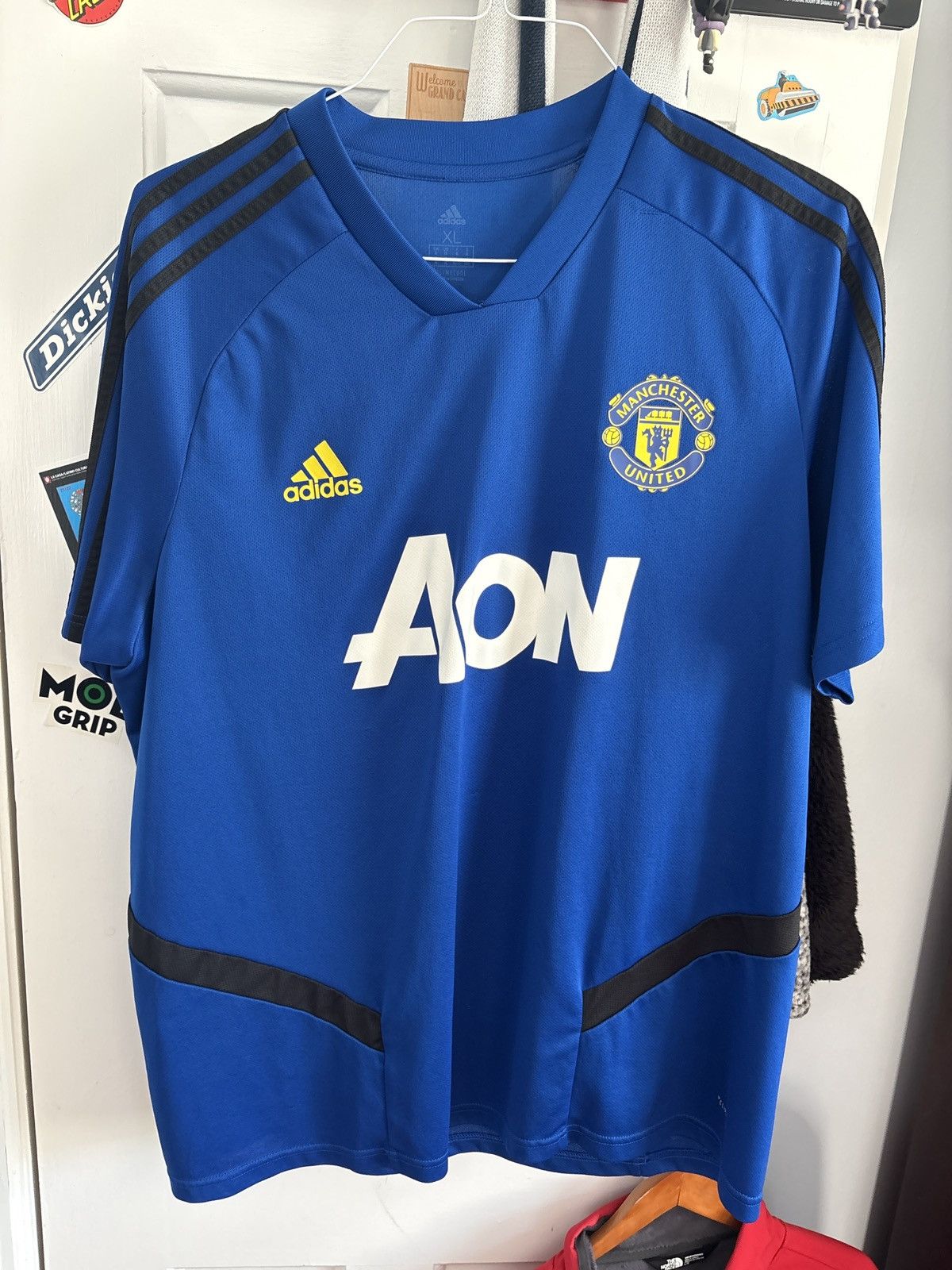 Adidas Manchester united 2019/2020 Training top Size US XL / EU 56 / 4 - 1 Thumbnail