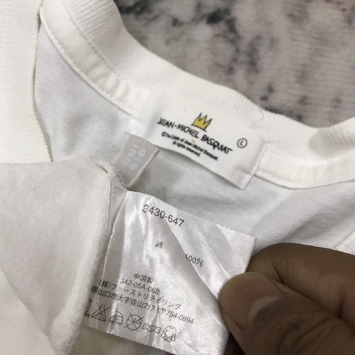 Jean-Michel Basquiat Vintage Jean Michel Basquiat Uniqlo Tshirt Size US M / EU 48-50 / 2 - 10 Thumbnail