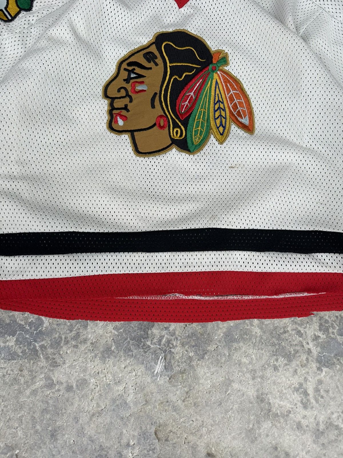NHL × Vintage Vintage Black Hawks Thrashed Mesh Jersey Size US L / EU 52-54 / 3 - 4 Thumbnail