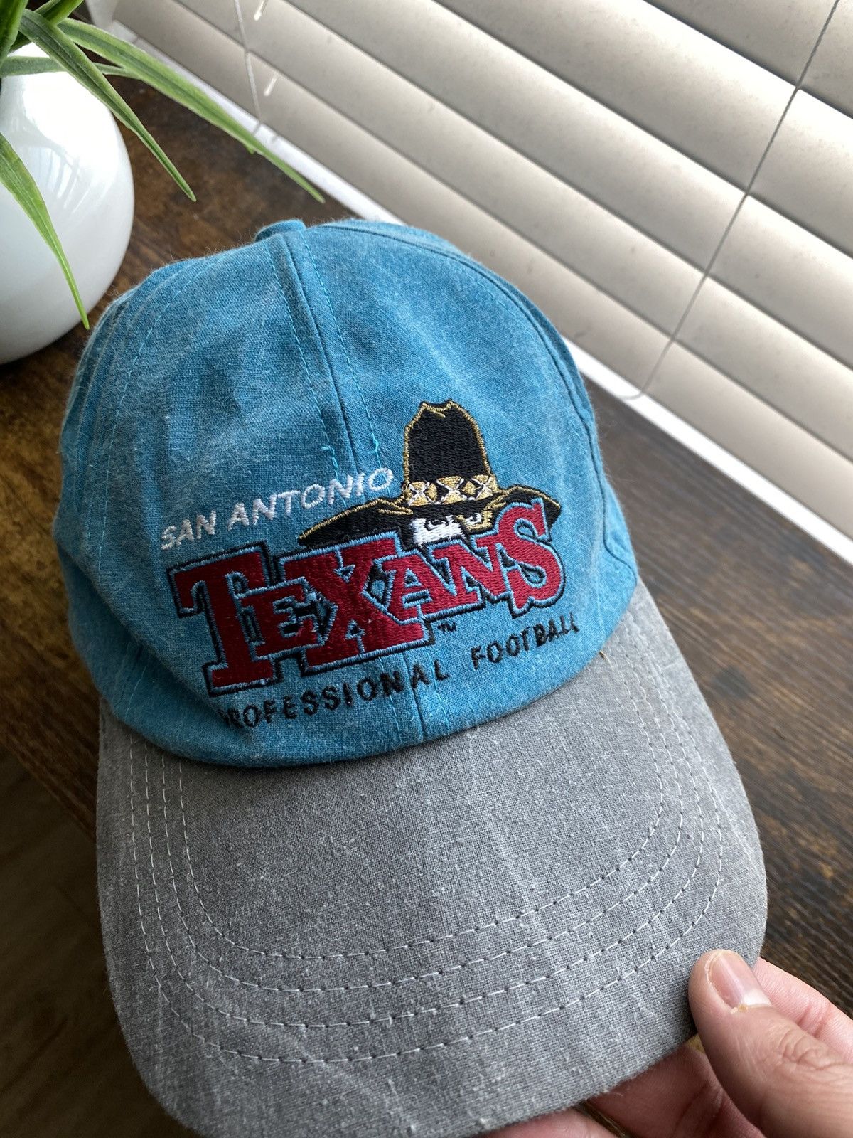 Vintage Vintage 90s San Antonio Texans Football Hat Size ONE SIZE - 2 Thumbnail