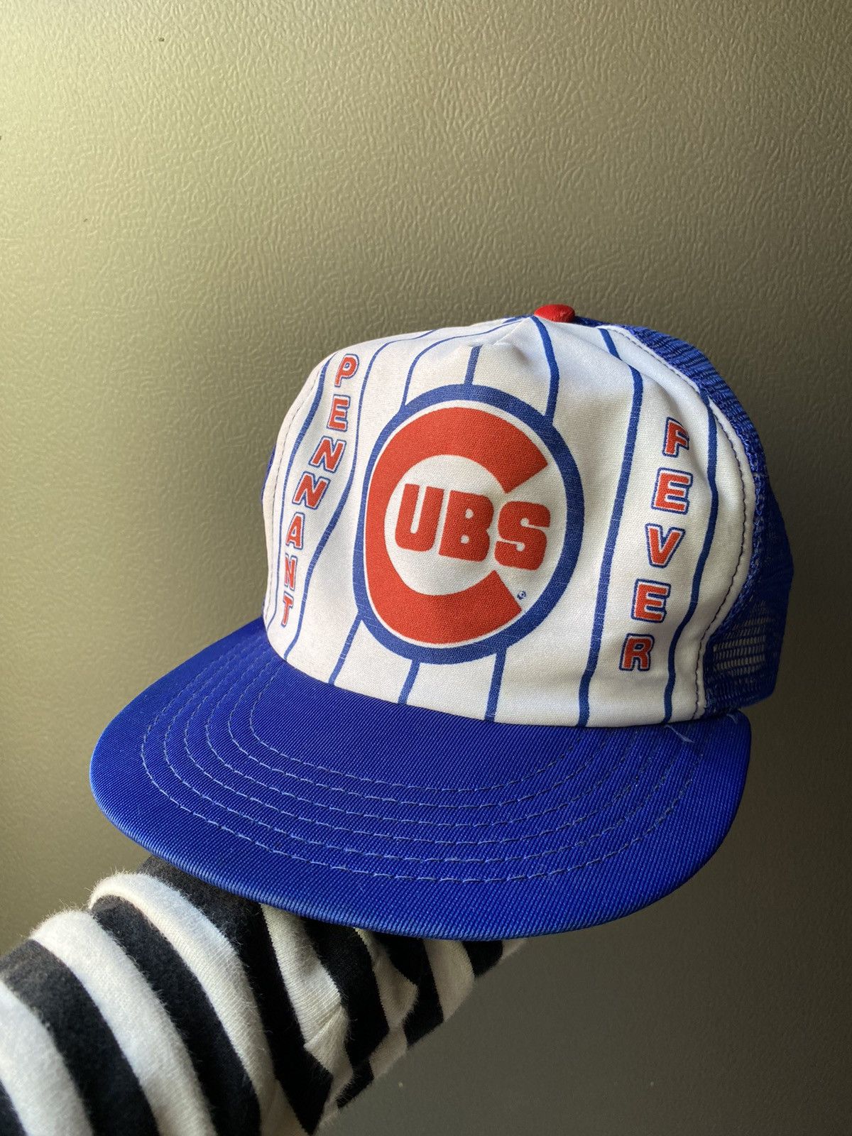 MLB × Sports Specialties Rare 90s Chicago Cubs striped mesh trucker hats Size ONE SIZE - 1 Thumbnail