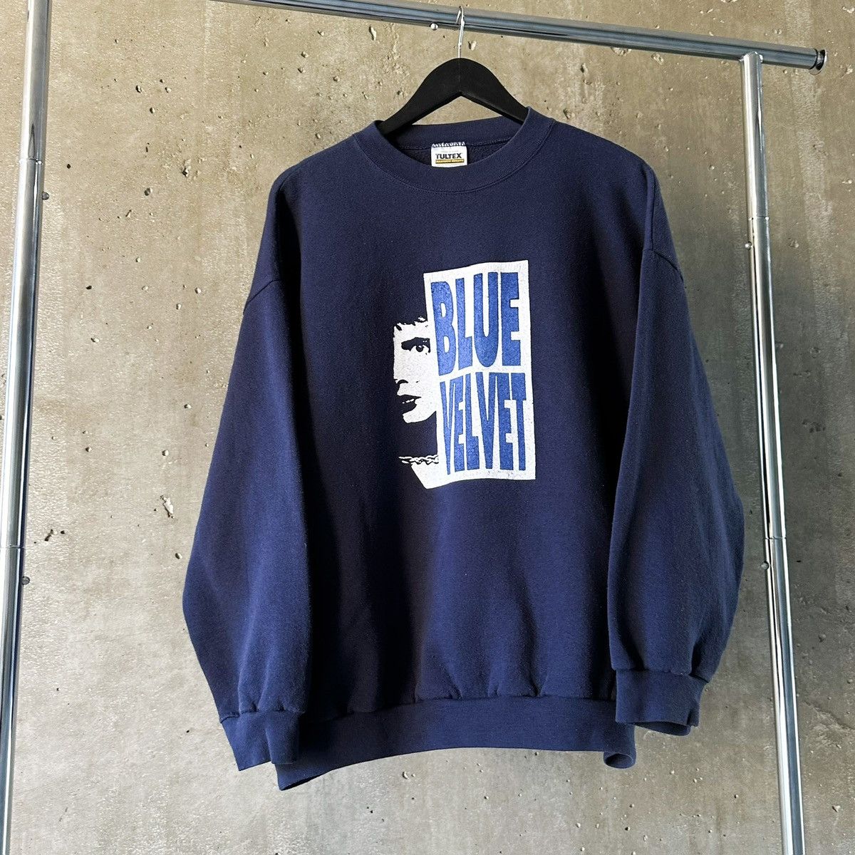 Vintage 90’s BLUE VELVET DAVID LYNCH Euro Poster Crewneck Sweatshirt Size US XL / EU 56 / 4 - 2 Thumbnail