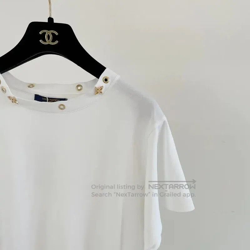 Louis Vuitton Louis Vuitton White Summer Short Sleeve T. Size XS / US 0-2 / IT 36-38 - 3 Thumbnail