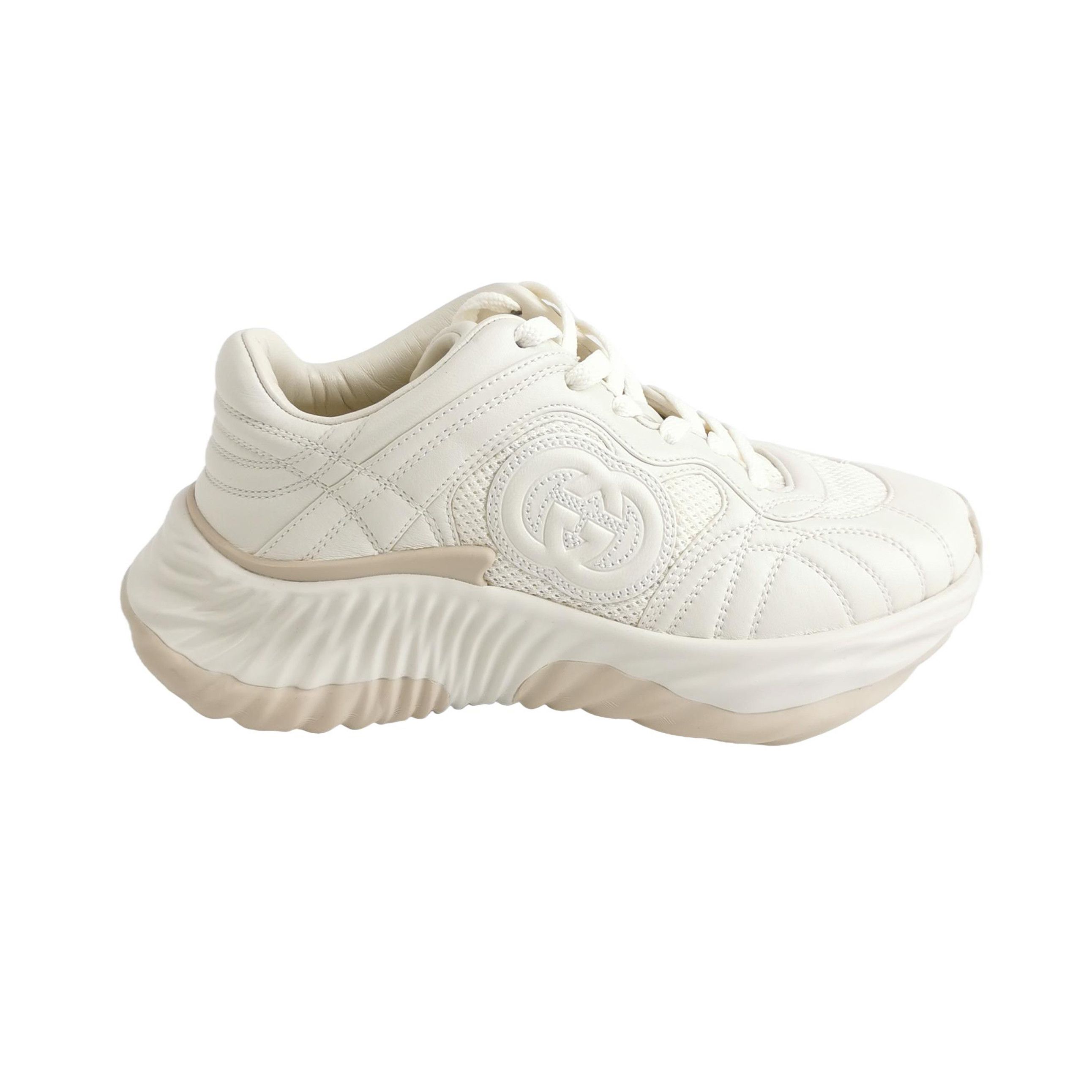 Gucci Gucci Women 5-5 Lowtop Sneakers Size US 5.5 / IT 35.5 - 1 Thumbnail