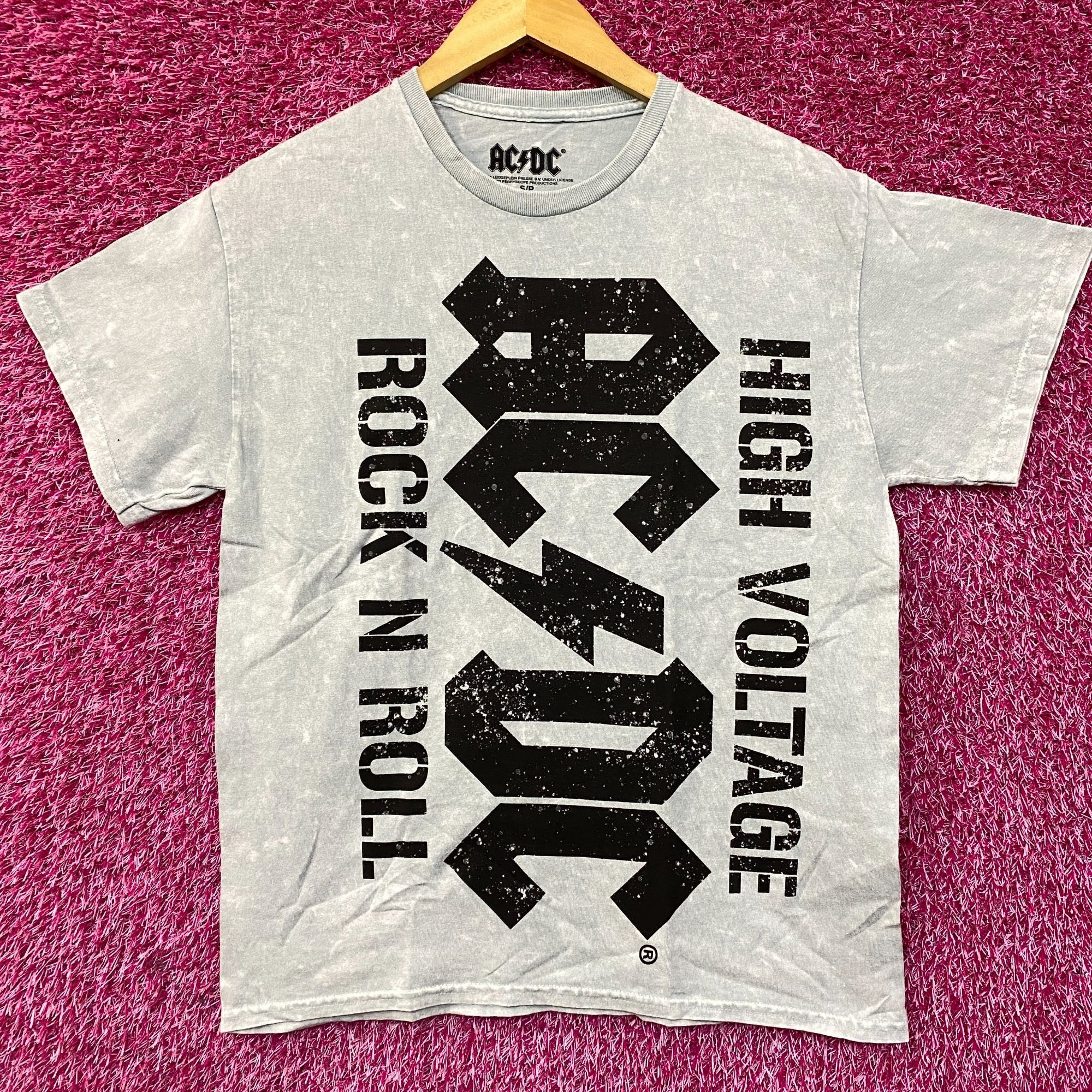 AC/DC AC/DC High Voltage Rock N Roll T-Shirt Small Size US S / EU 44-46 / 1 - 1 Thumbnail