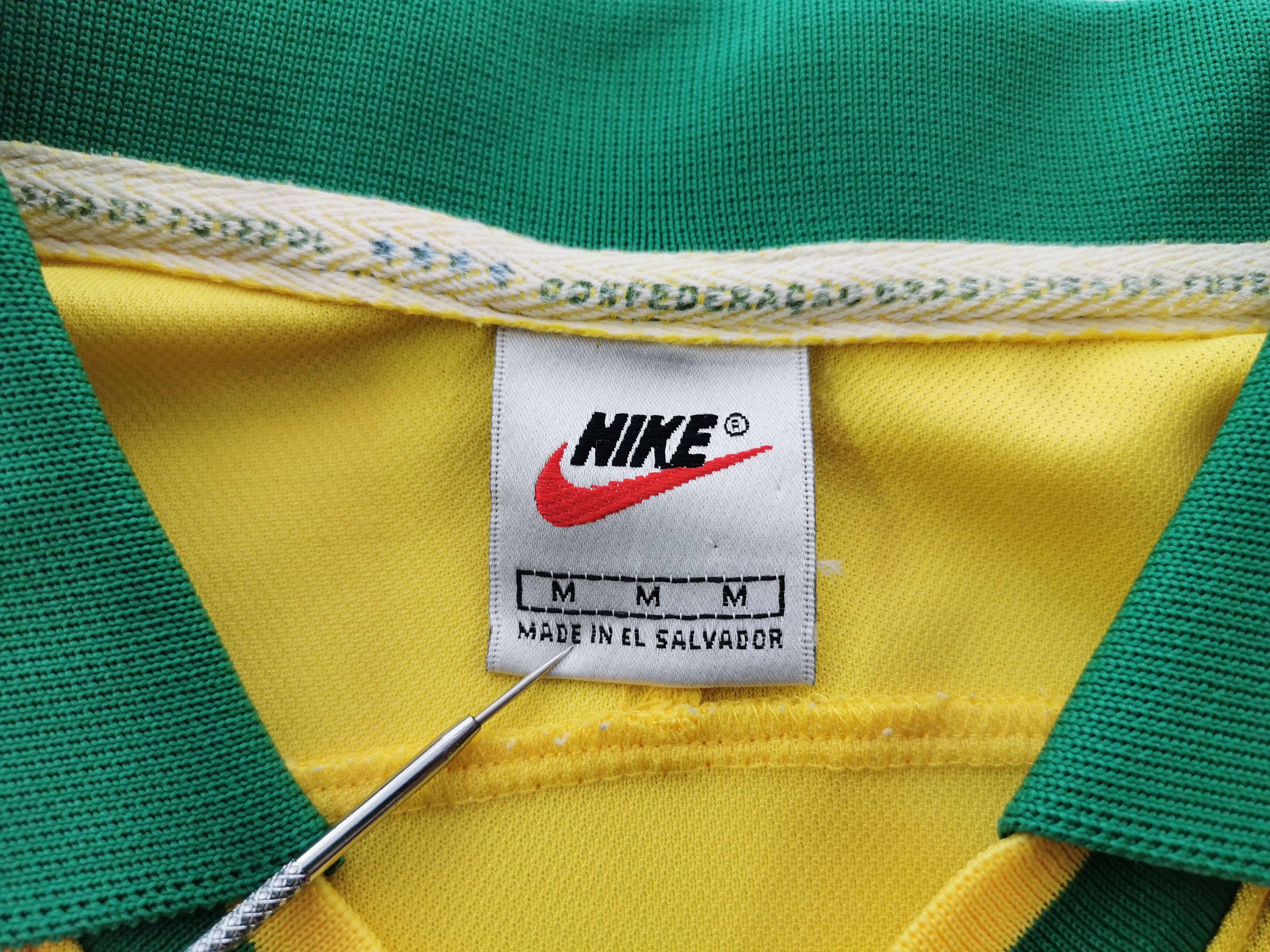 Nike Vintage 90s Brazil Ronaldo #9 WorldCup Football by Nike Size US M / EU 48-50 / 2 - 6 Thumbnail