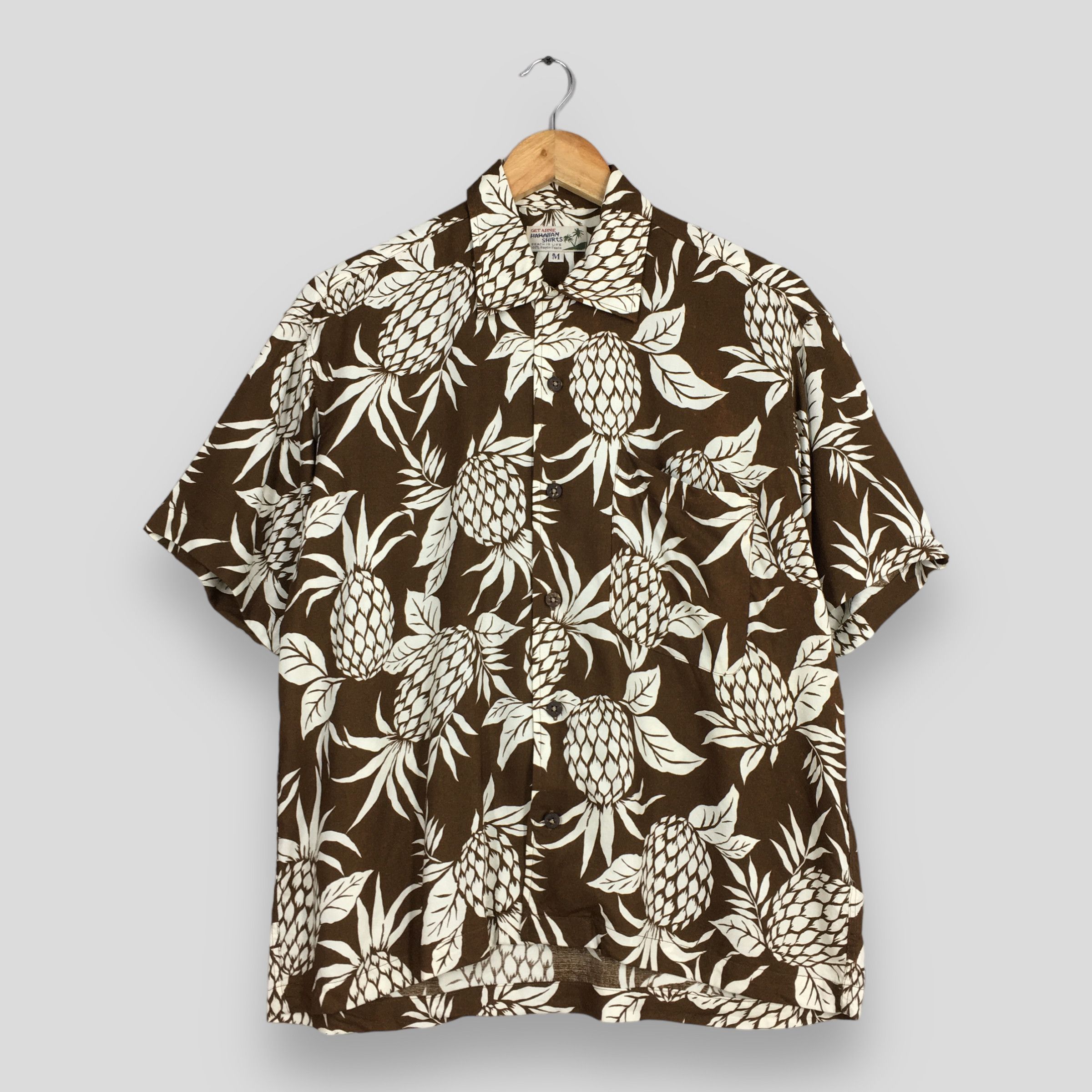 Life's a Beach Hawaiian Pineapples Aloha Tropical Rayon Shirt Medium Size US M / EU 48-50 / 2 - 1 Thumbnail