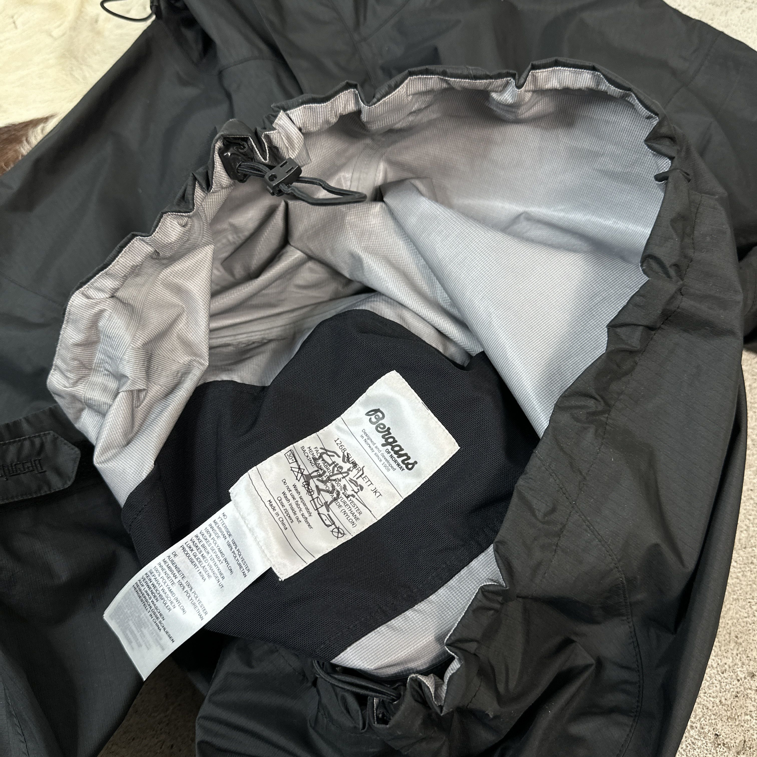 Bergans of Norway × Vintage Bergans of Norway Raincoat Size US XL / EU 56 / 4 - 6 Thumbnail