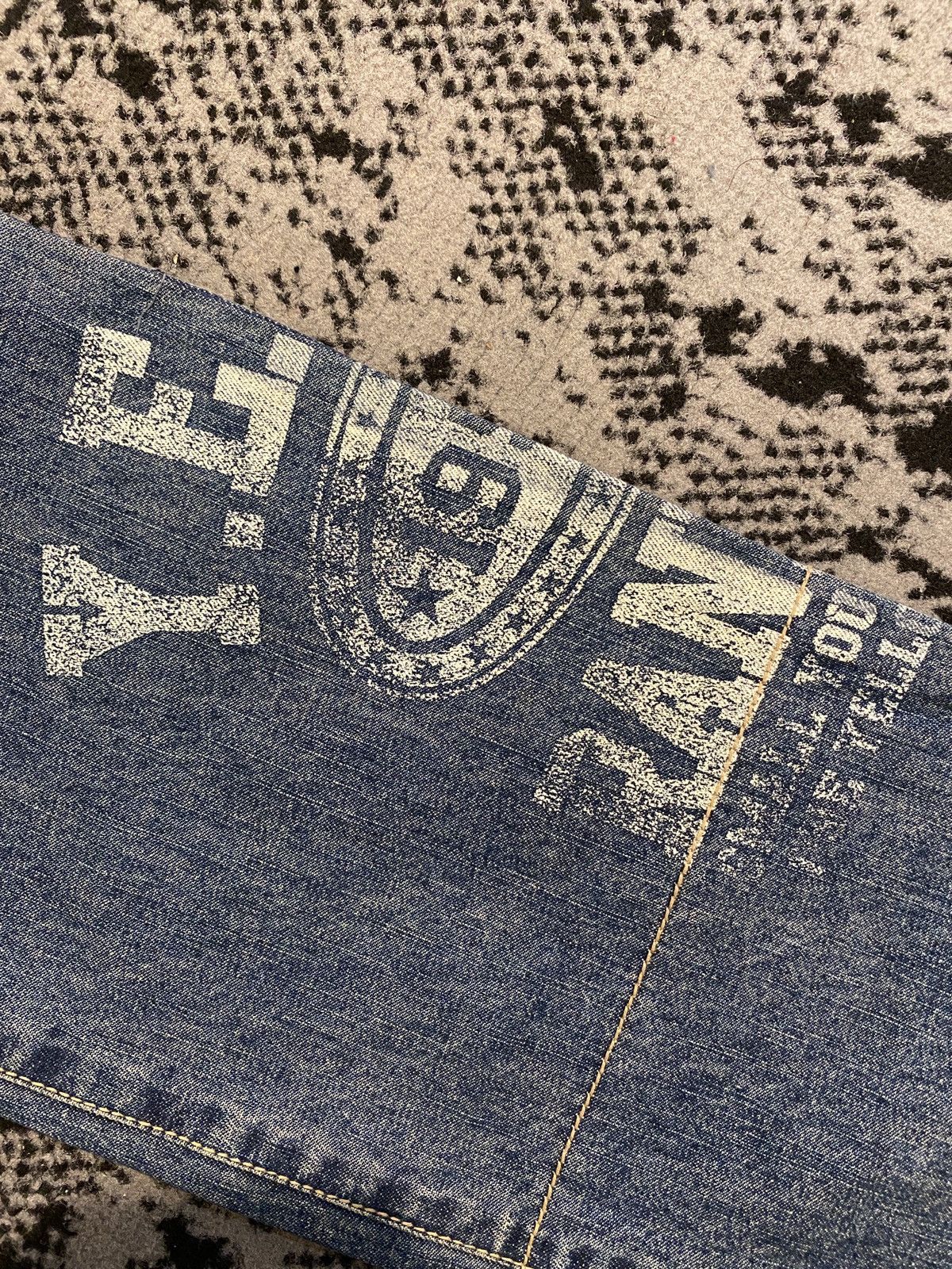 Japanese Brand Hysteric Glamour Washed Grafitti Denim Jeans Size US 30 / EU 46 - 7 Thumbnail