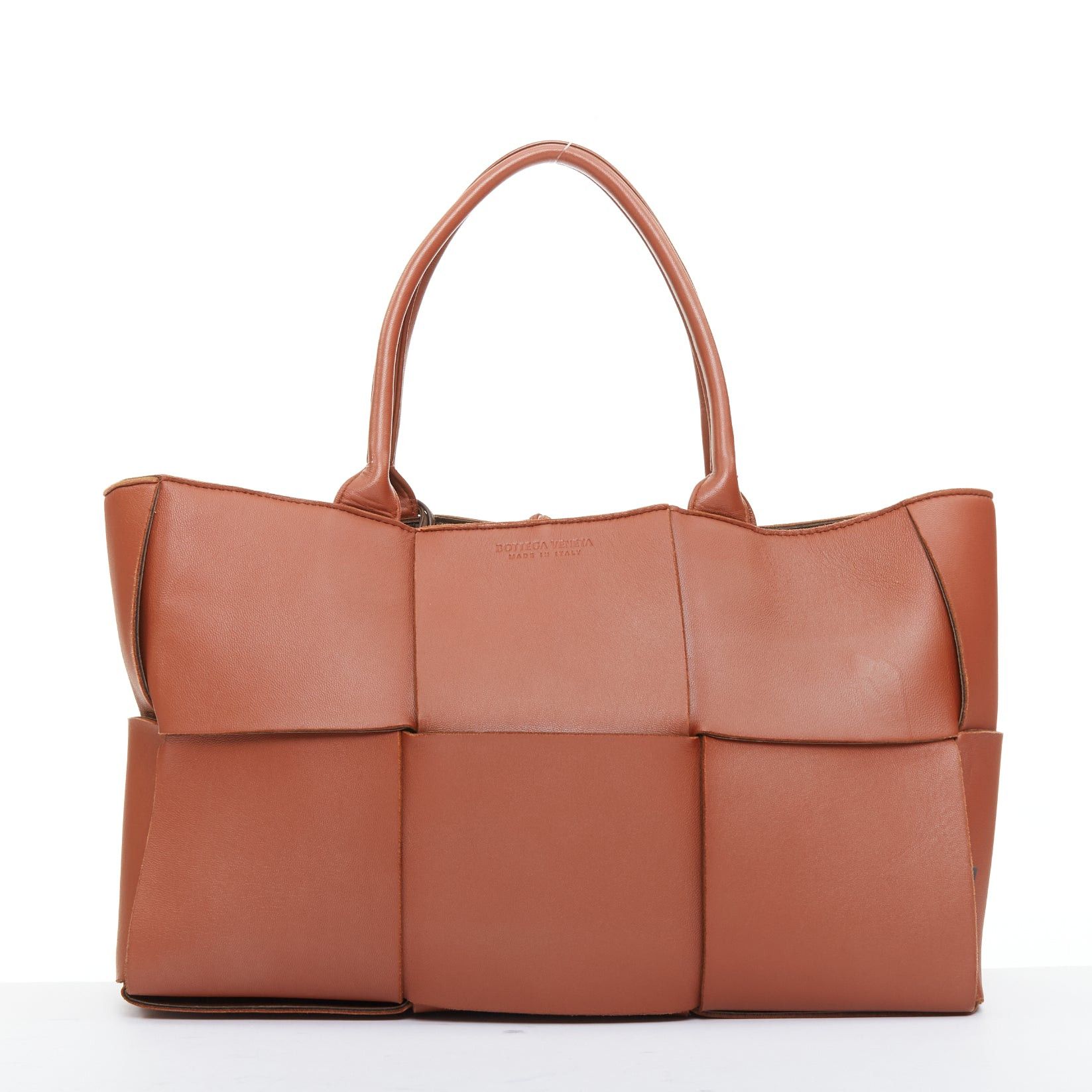 Bottega Veneta BOTTEGA VENETA Daniel Lee Arco Medium brick rust red smooth leather maxi intrecciato tote bag Size ONE SIZE - 1 Thumbnail