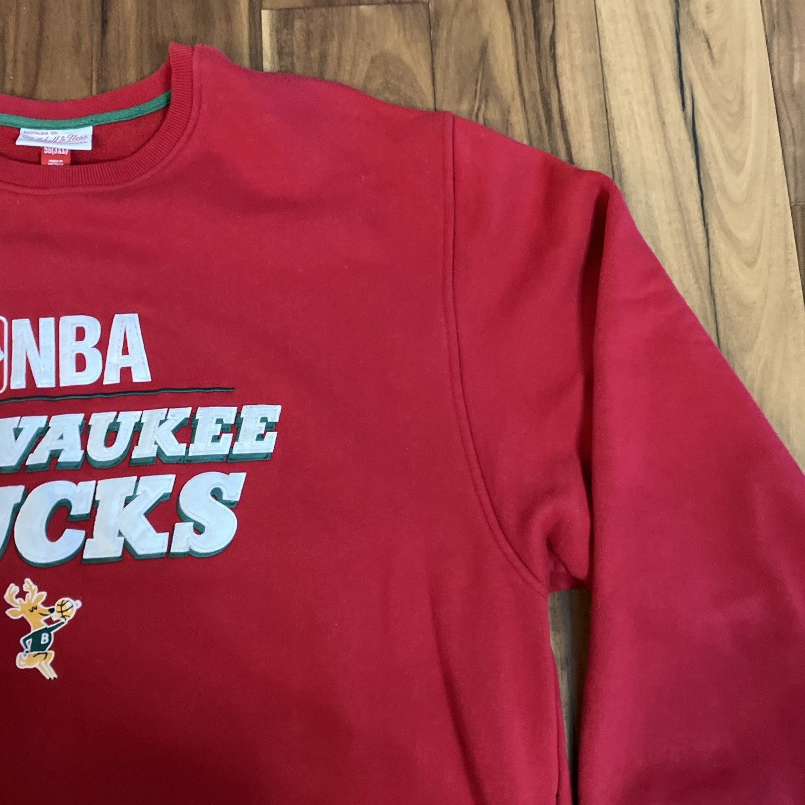 Mitchell & Ness Vtg Milwaukee Bucks Sweatshirt Mens 3XL Embroidered Crewneck Size US XXL / EU 58 / 5 - 10 Thumbnail