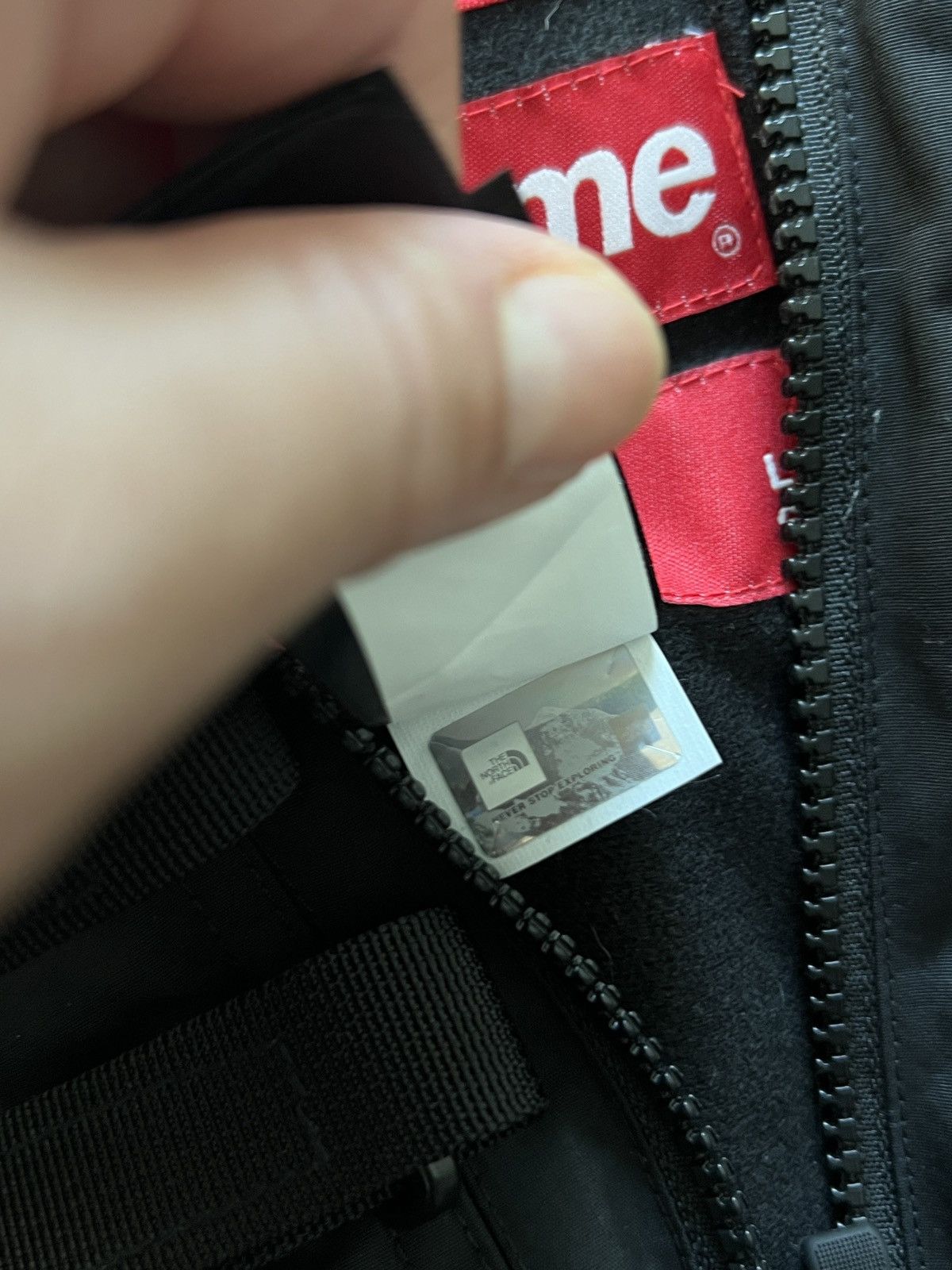 Supreme × The North Face S/S 20 RTG Vest Size US L / EU 52-54 / 3 - 7 Thumbnail