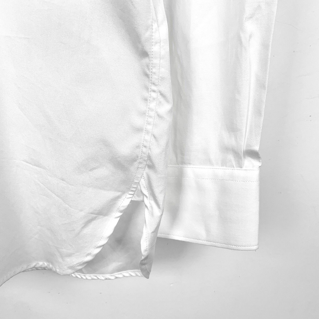 Burberry Burberry Shirt White Cotton Long-Sleeve Shirt (Size 38) Size XS / US 0-2 / IT 36-38 - 6 Thumbnail
