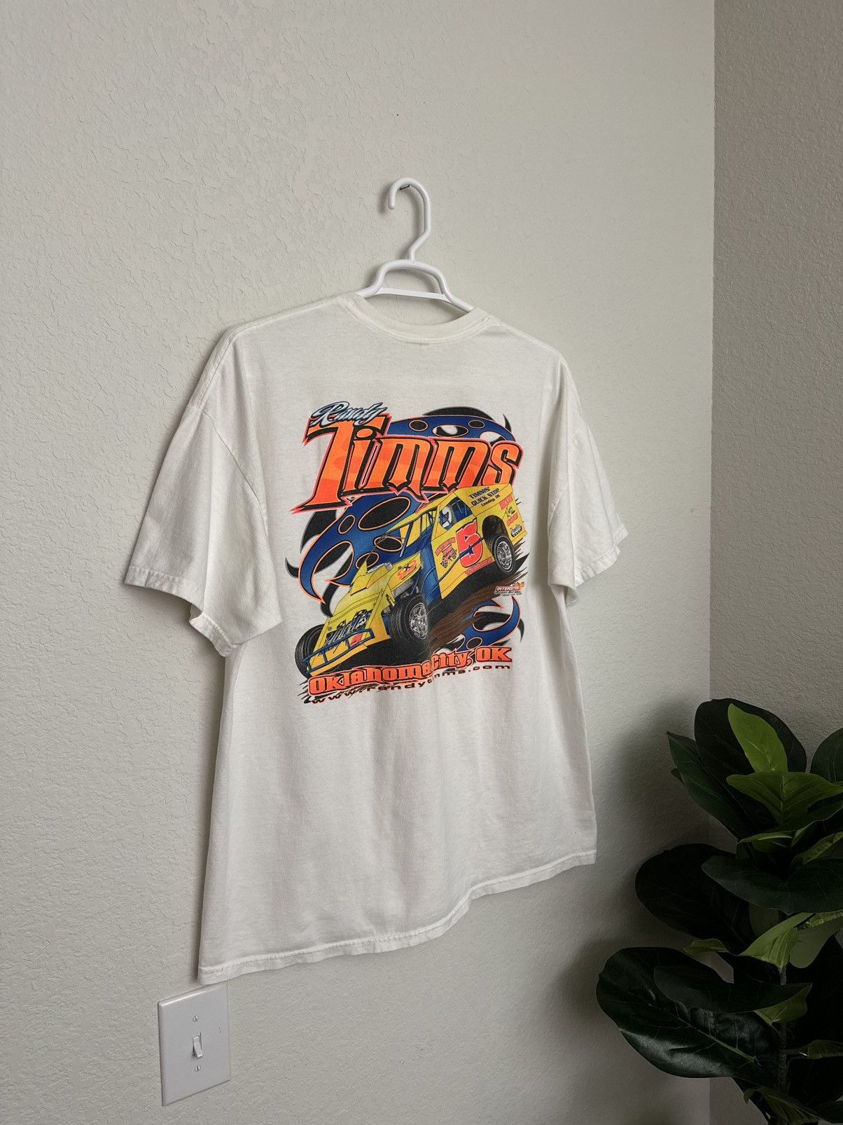 Chase Authentics × NASCAR Vintage 2005 Randy Timms Dirt Track Racing Graphic Tee Size US XL / EU 56 / 4 - 1 Thumbnail
