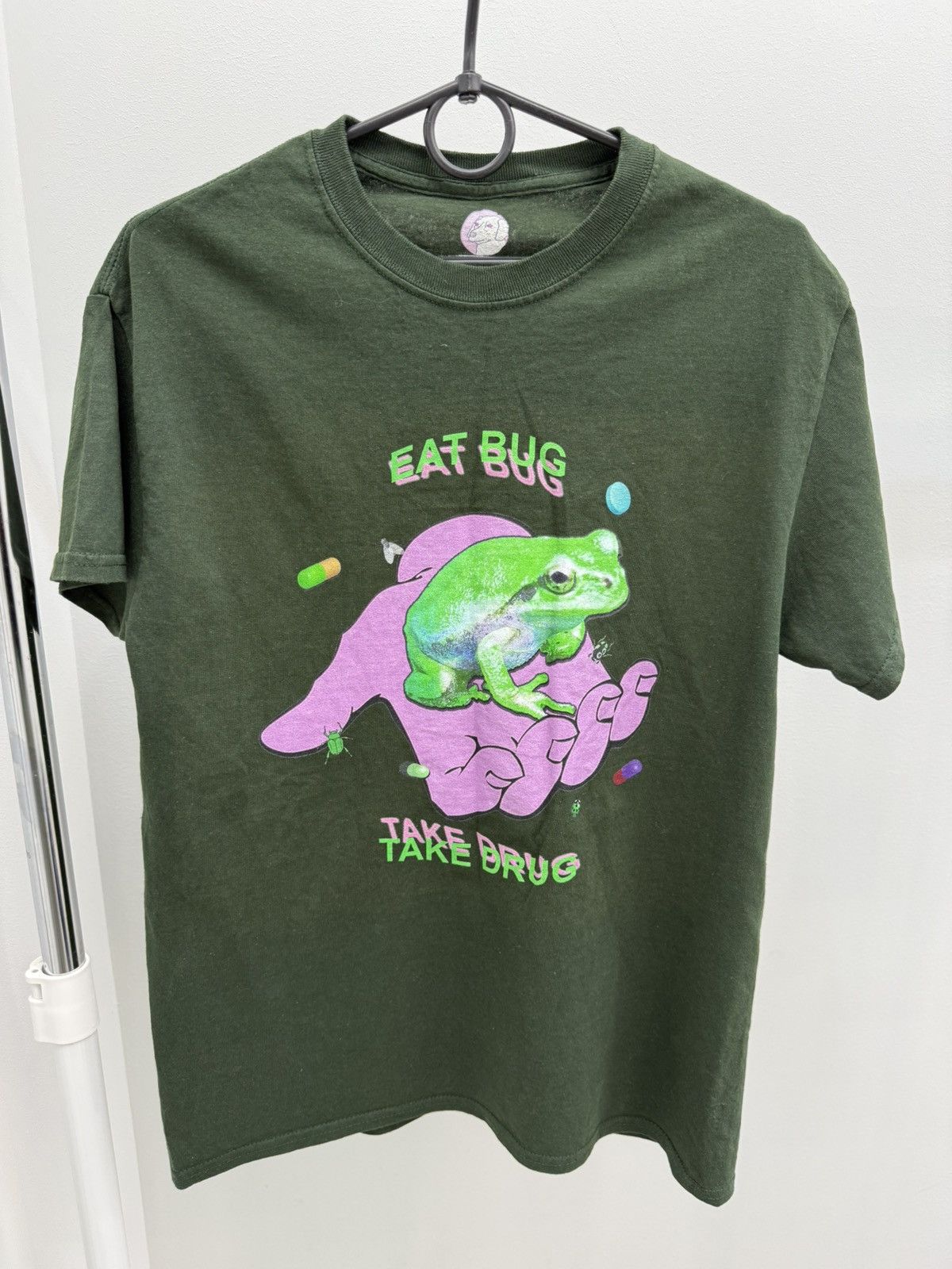 Other Eat Bug - Take Drug Frog Printed Funny T-Shirt Tee Size US M / EU 48-50 / 2 - 1 Thumbnail