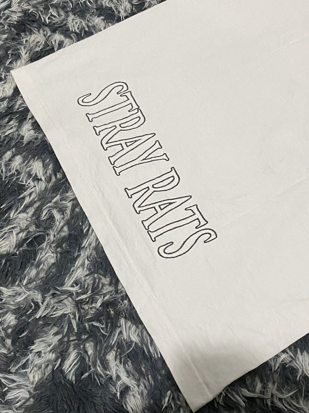 Stray Rats Rare Vintage stray rats singer graphic tee Size US L / EU 52-54 / 3 - 6 Thumbnail