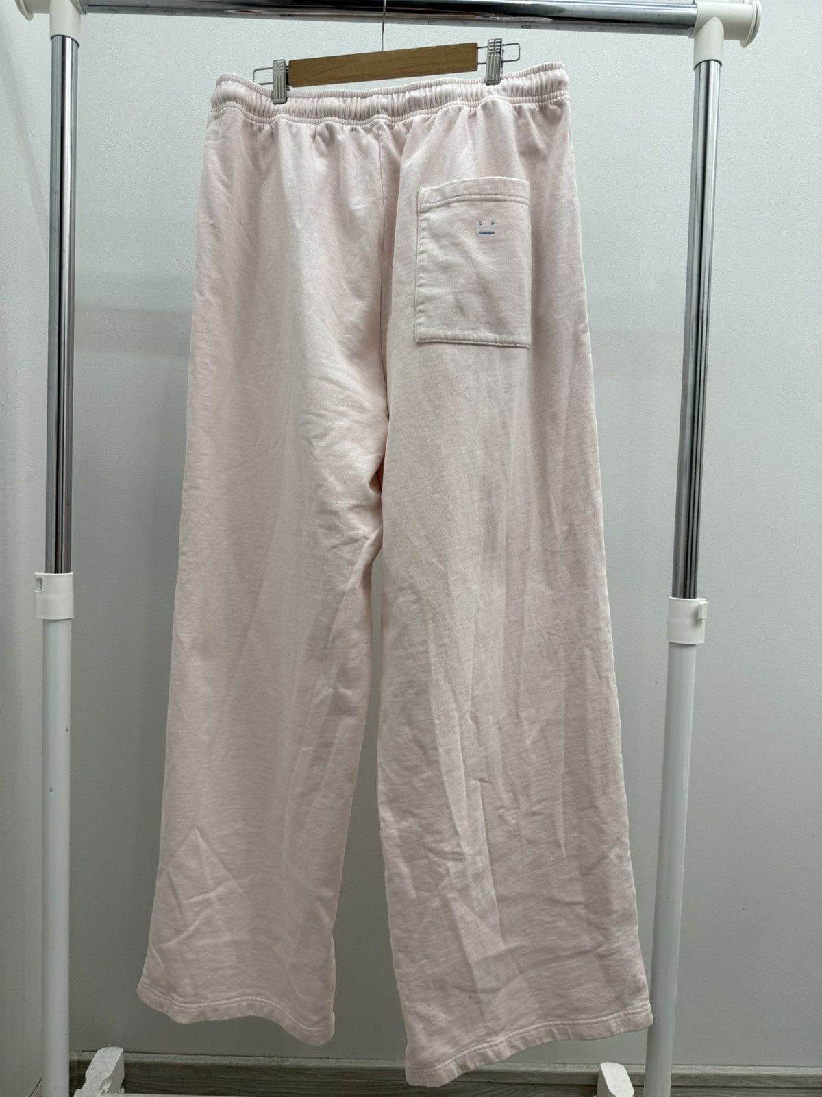 Acne Studios Acne Studios Face Logo Wide Sweatpants Size US 36 / EU 52 - 2 Thumbnail
