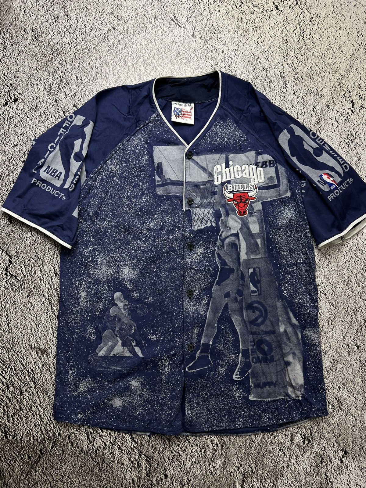 Other VTG 90’s Made in USA Chicago Bulls NBA baseball jersey Size US L / EU 52-54 / 3 - 1 Thumbnail