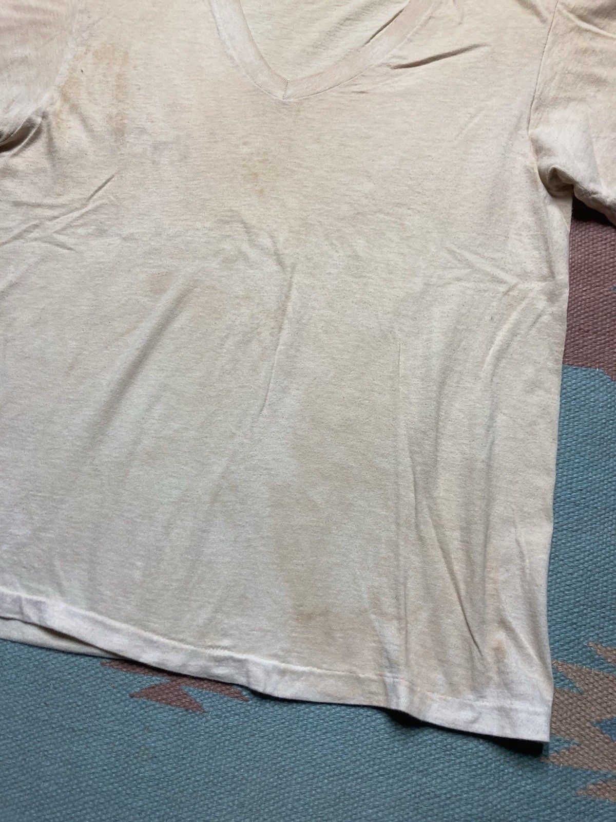 Hanes × Vintage 80s blank white t shirt Hanes v neck soft grunge cotton M Size US M / EU 48-50 / 2 - 3 Thumbnail