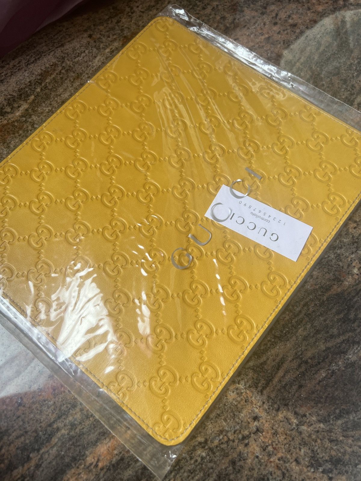 Gucci 💛Gucci monogram leather mouse pad home decor Size ONE SIZE - 2 Thumbnail