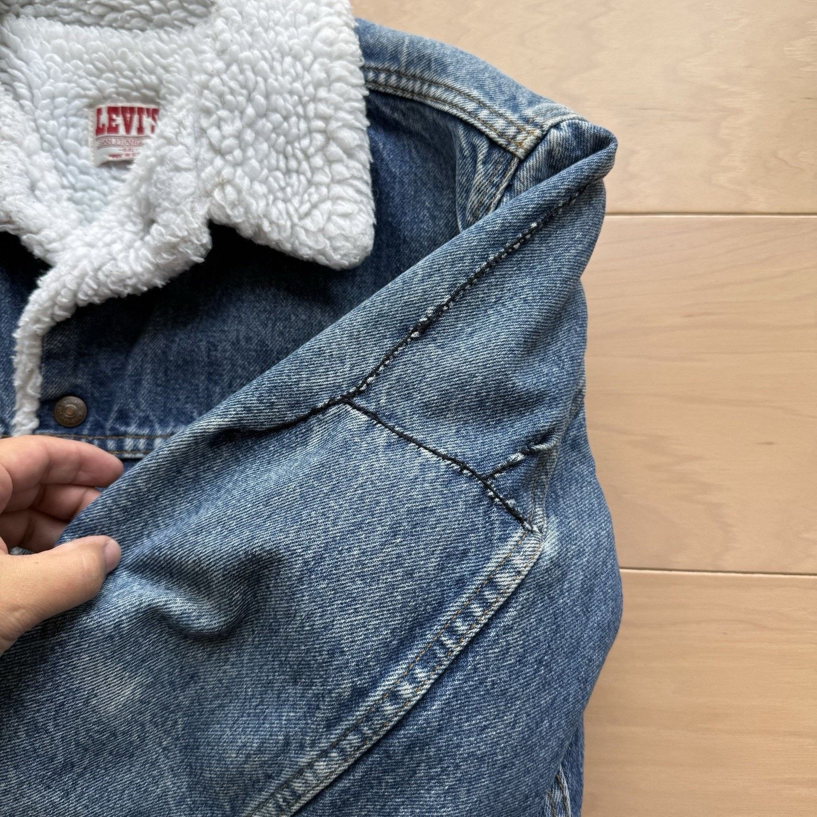 Levi's × Vintage Vintage Levis Sherpa Trucker Jacket 44 Blue 80s Heavy Size US L / EU 52-54 / 3 - 7 Thumbnail