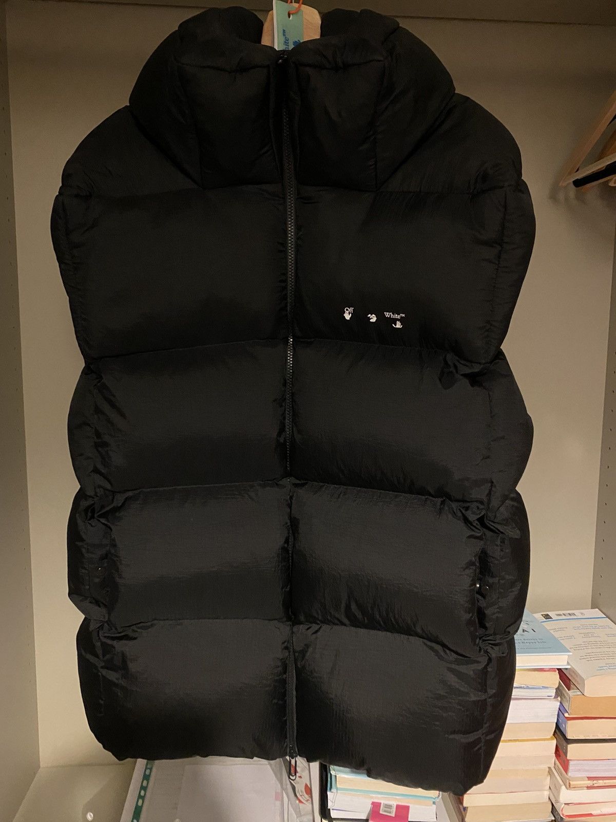 Off-White Down feather logo print GILET Size US S / EU 44-46 / 1 - 2 Thumbnail