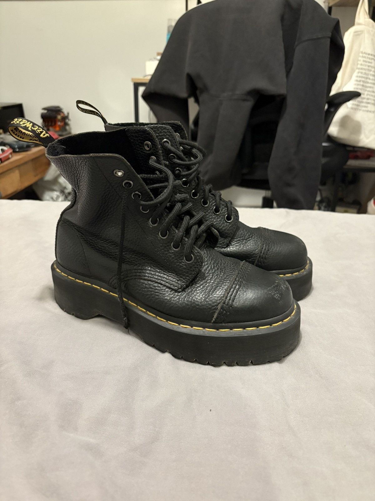 Dr. Martens Dr Martens Platform boots Size US 9 / IT 39 - 3 Thumbnail