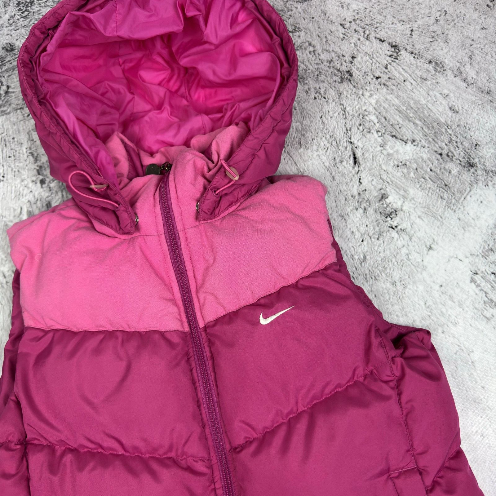 Nike Nike Women's Pink Hooded Outdoor Full Zip Puffer Vest Medium Size M / US 6-8 / IT 42-44 - 4 Thumbnail