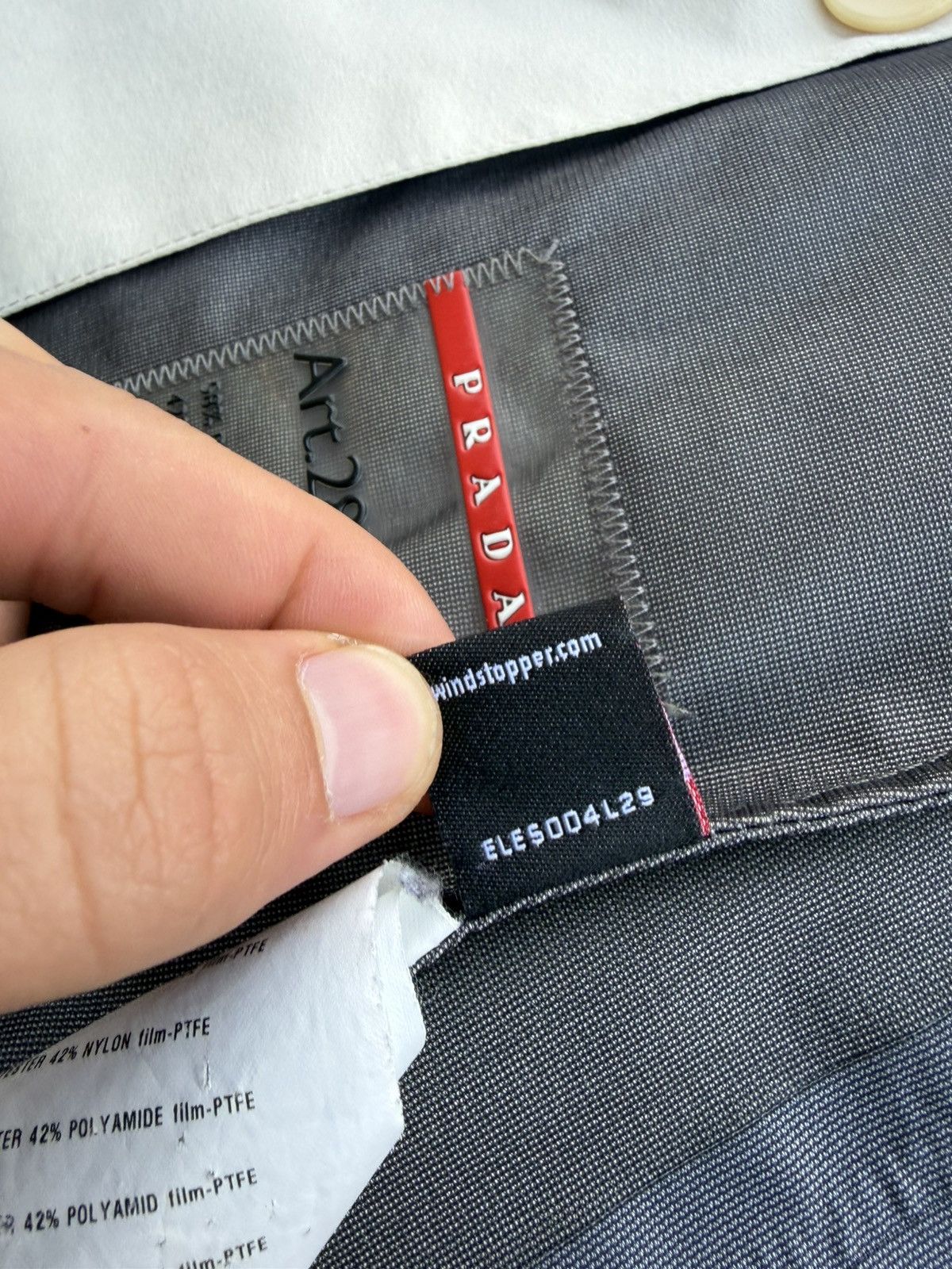 Prada Prada Double Breasted Wind Stopper Waterproof Coat Size L / US 10 / IT 46 - 17 Thumbnail