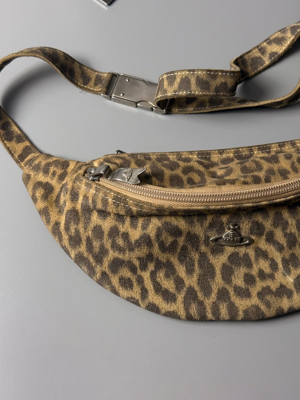 Vivienne Westwood Rare vintage vivienne westwood leopard waist bag Size ONE SIZE - 2 Thumbnail