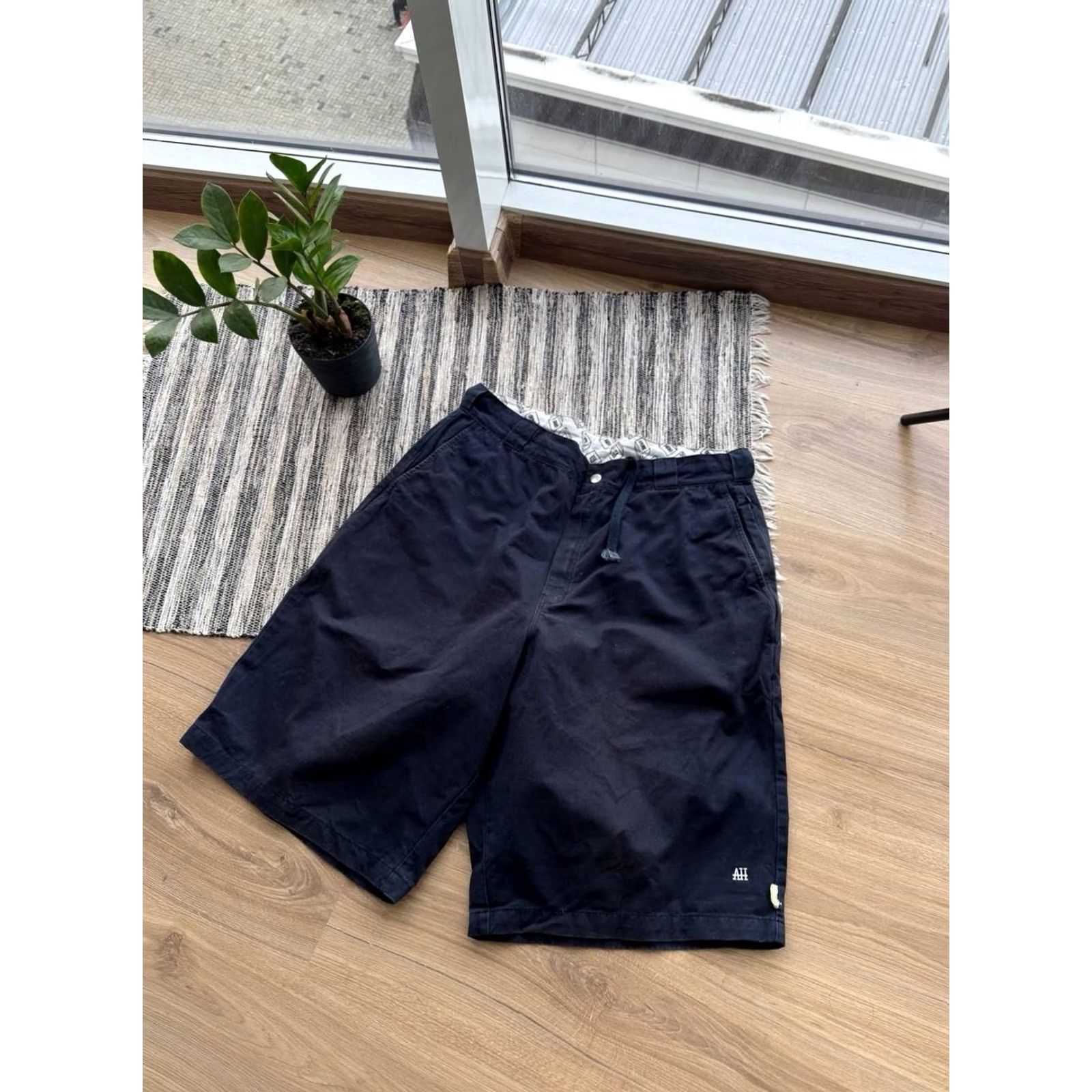 J Brand VINTAGE Beams Japan Shorts Bermuda Casual Blue 2XL Beams Made In Japan Mens Size US 39 - 2 Thumbnail