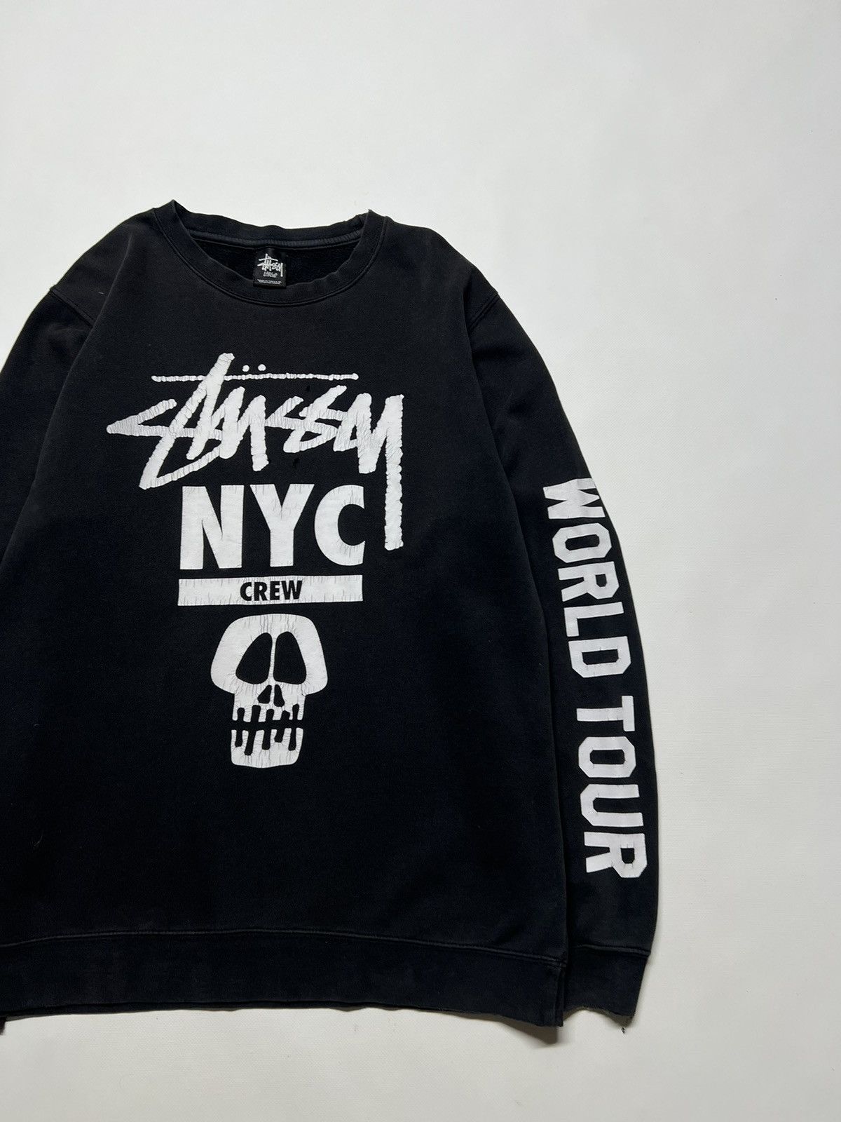 Stussy × Vintage Vintage Y2k Stussy Skull☠️ Thrashed World Tour Sweatshirt 00s Size US L / EU 52-54 / 3 - 7 Thumbnail