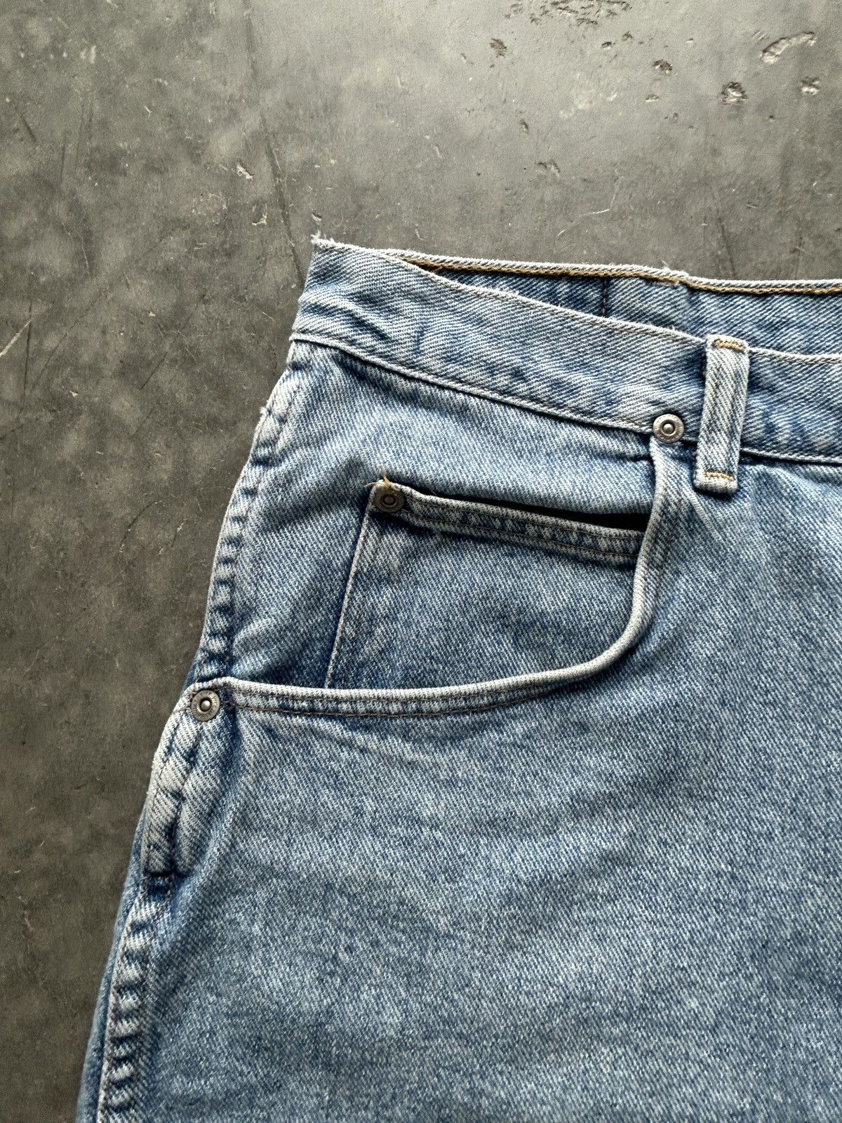 Wrangler Vintage Y2K Wrangler Denim Jean Shorts Size US 32 / EU 48 - 2 Thumbnail