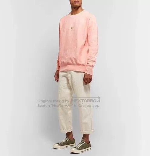 handmade madder dye crewneck sweatshirt.