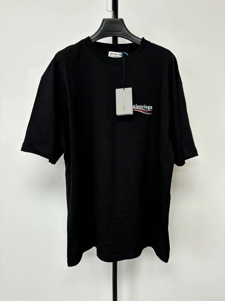 Balenciaga Balenciaga Coke Short Sleeve T-shirt Size US M / EU 48-50 / 2 - 1 Thumbnail