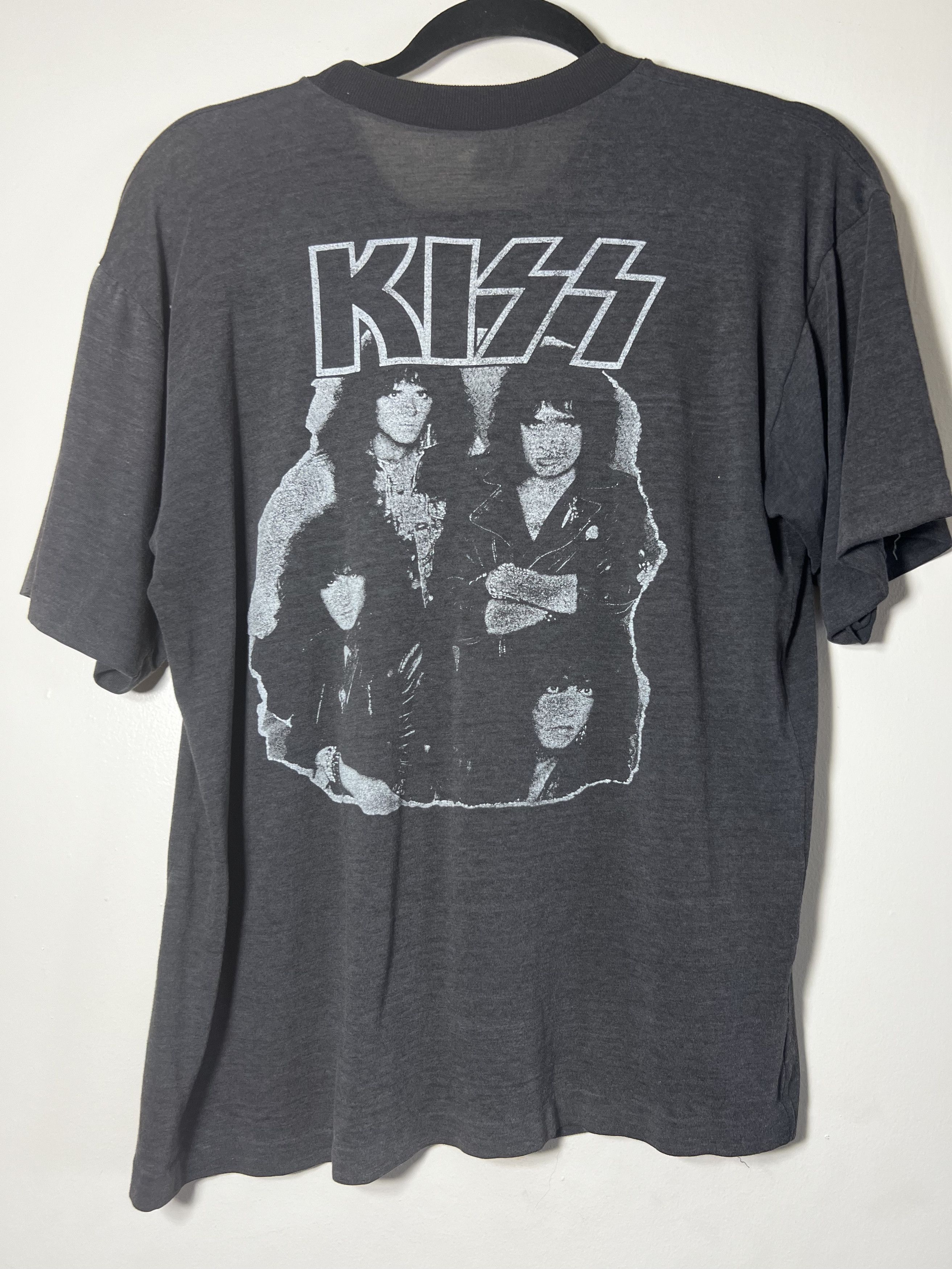 Band Tees Vintage 80's Kiss Creatures of the Night Band T-Shirt Size US L / EU 52-54 / 3 - 6 Thumbnail