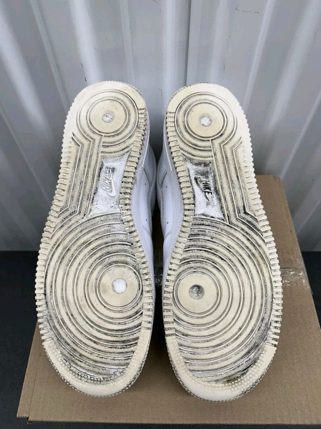 Nike Nike Air Force 1 07 Triple White CW2288111 Size 10.5 Men Size US 10.5 / EU 43-44 - 5 Thumbnail