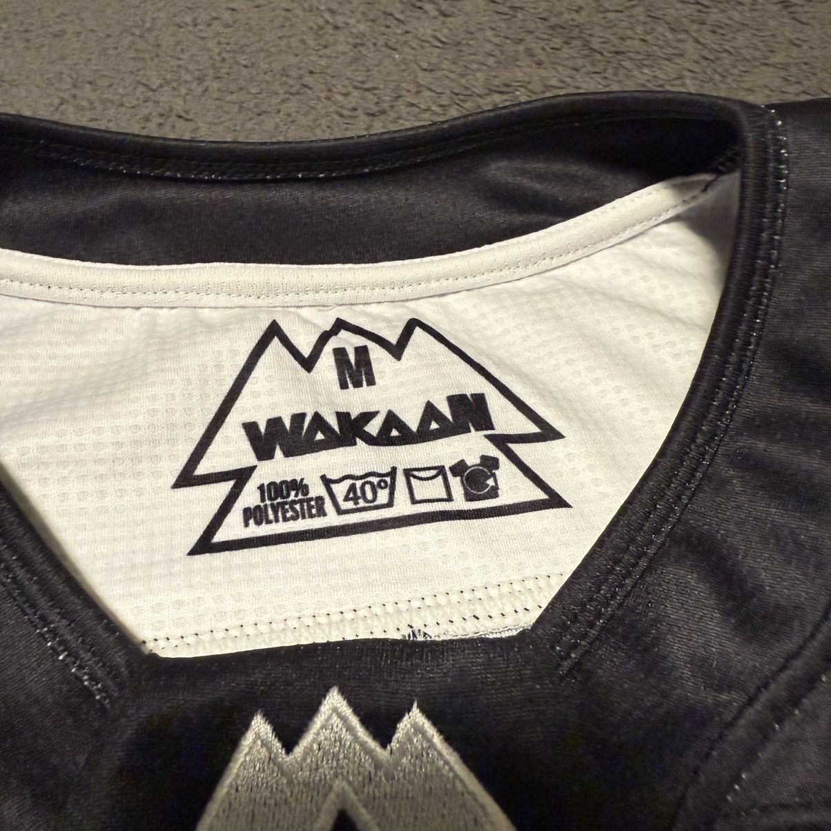 Other WAKAAN HOCKEY JERSEY RAINBOW FUSION Size US M / EU 48-50 / 2 - 3 Thumbnail