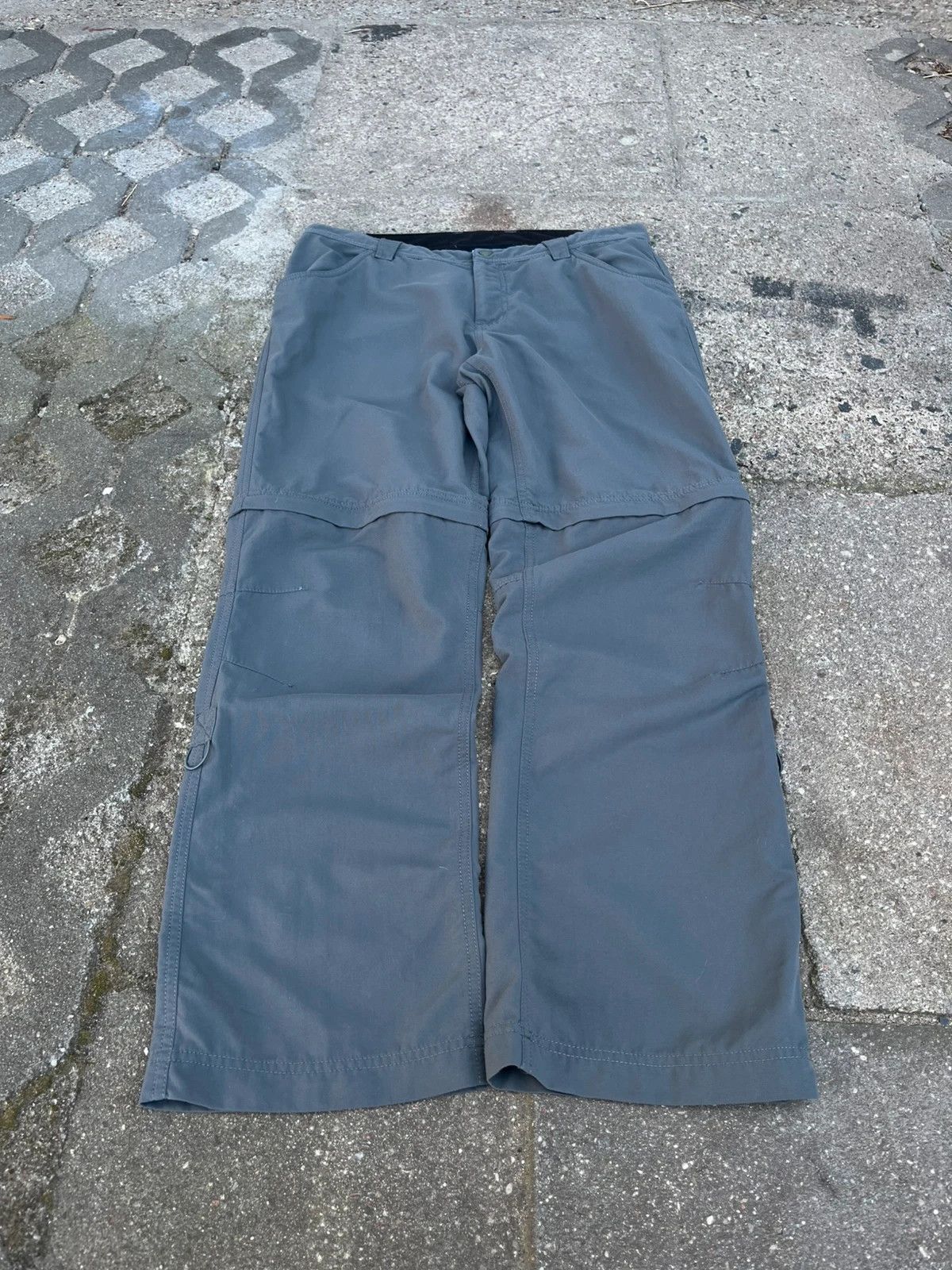 Berghaus Berghaus Grey Womens Outdoor Hiking Pants 12 Size 34" / US 12 / IT 48 - 2 Thumbnail