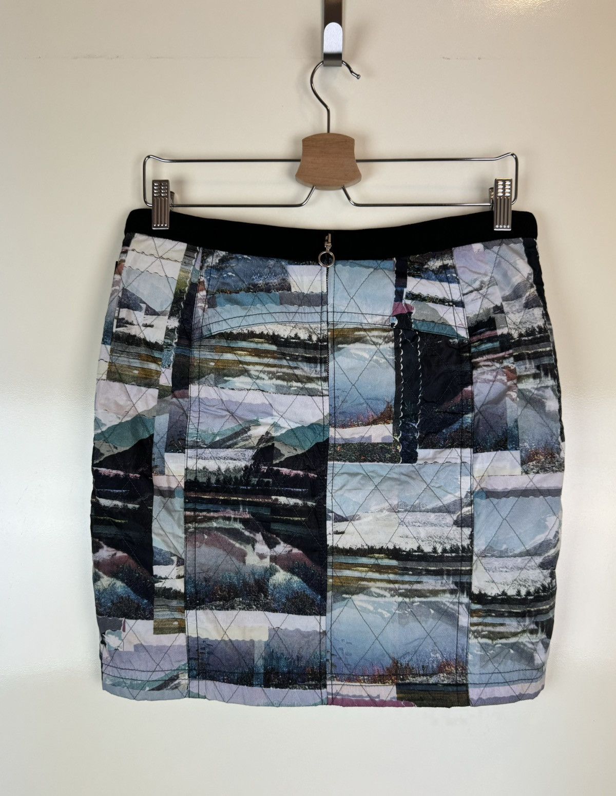 Hysteric Glamour Marc Cain quilted nylon skirt avant garde gothic mountain S Size 26" / US 2 / IT 38 - 4 Thumbnail